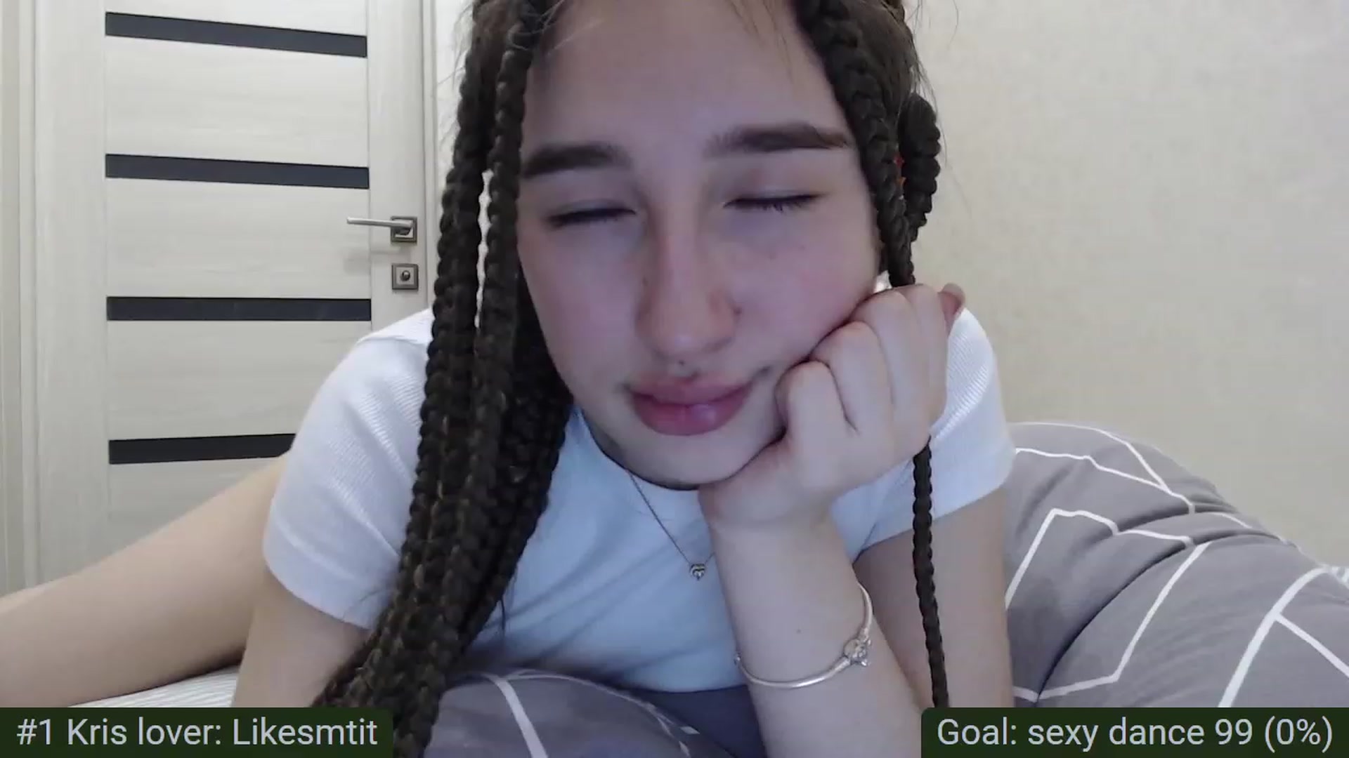 Gallery image thumbnail from Tama_gotchi's myfreecams stream on, 03/31/2023, 14:18 image 12 of 20