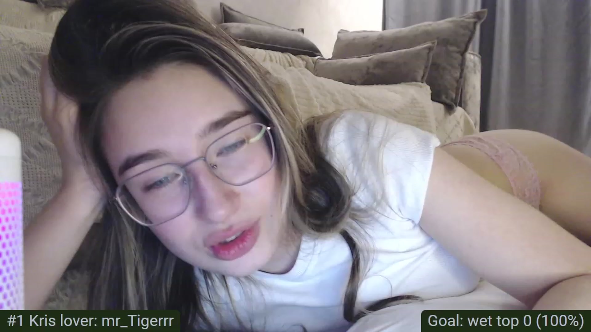 Gallery image thumbnail from Tama_gotchi's myfreecams stream on, 04/12/2023, 19:10 image 4 of 20