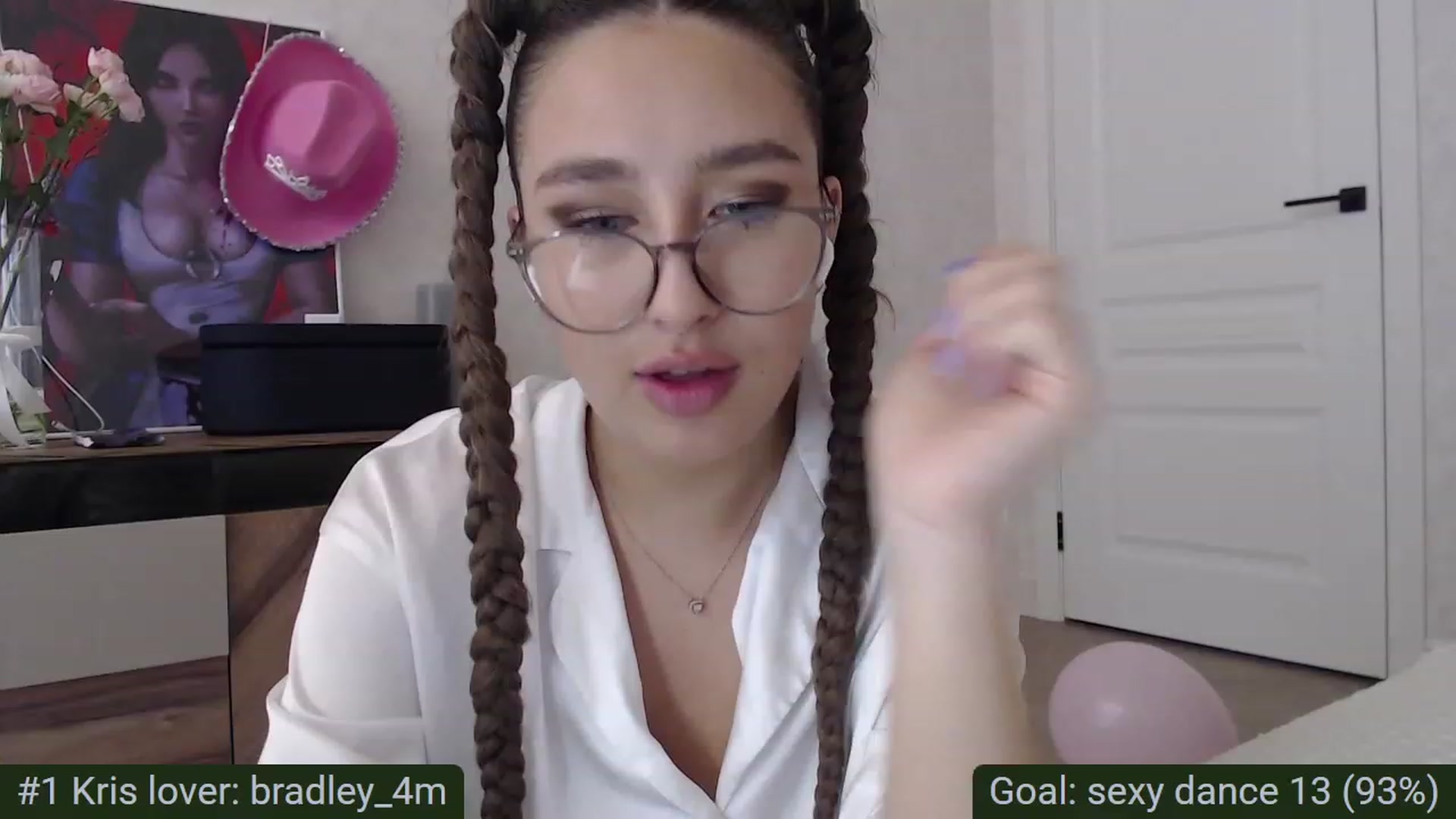 Gallery image thumbnail from Tama_gotchi's myfreecams stream on, 09/13/2023, 10:03 image 12 of 20
