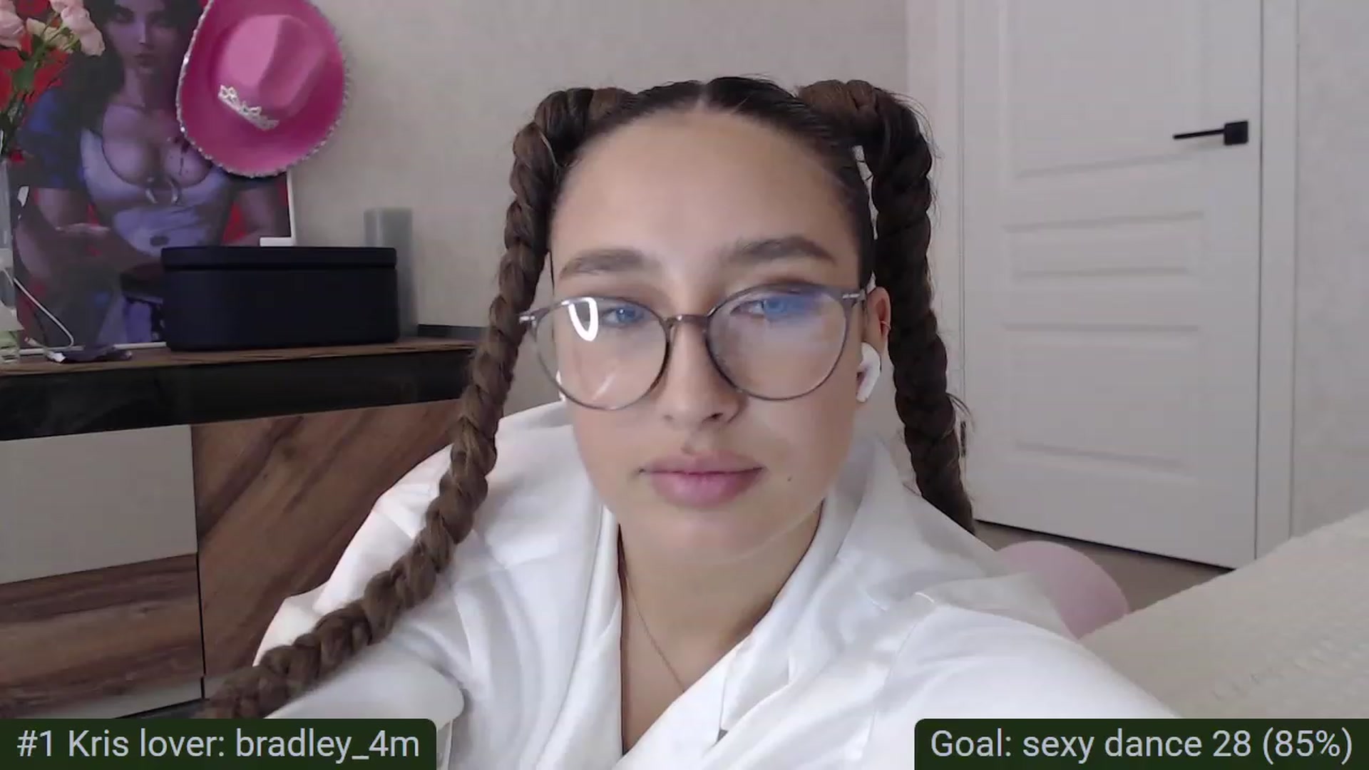 Gallery image thumbnail from Tama_gotchi's myfreecams stream on, 09/13/2023, 10:03 image 10 of 20