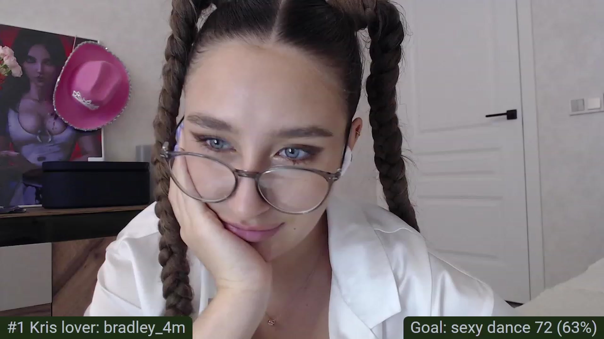 Gallery image thumbnail from Tama_gotchi's myfreecams stream on, 09/13/2023, 10:03 image 4 of 20