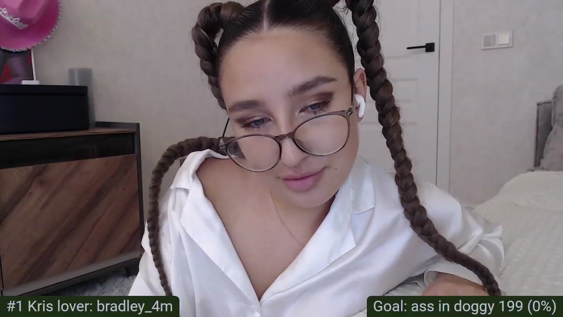 Gallery image thumbnail from Tama_gotchi's myfreecams stream on, 09/13/2023, 10:23 image 13 of 20