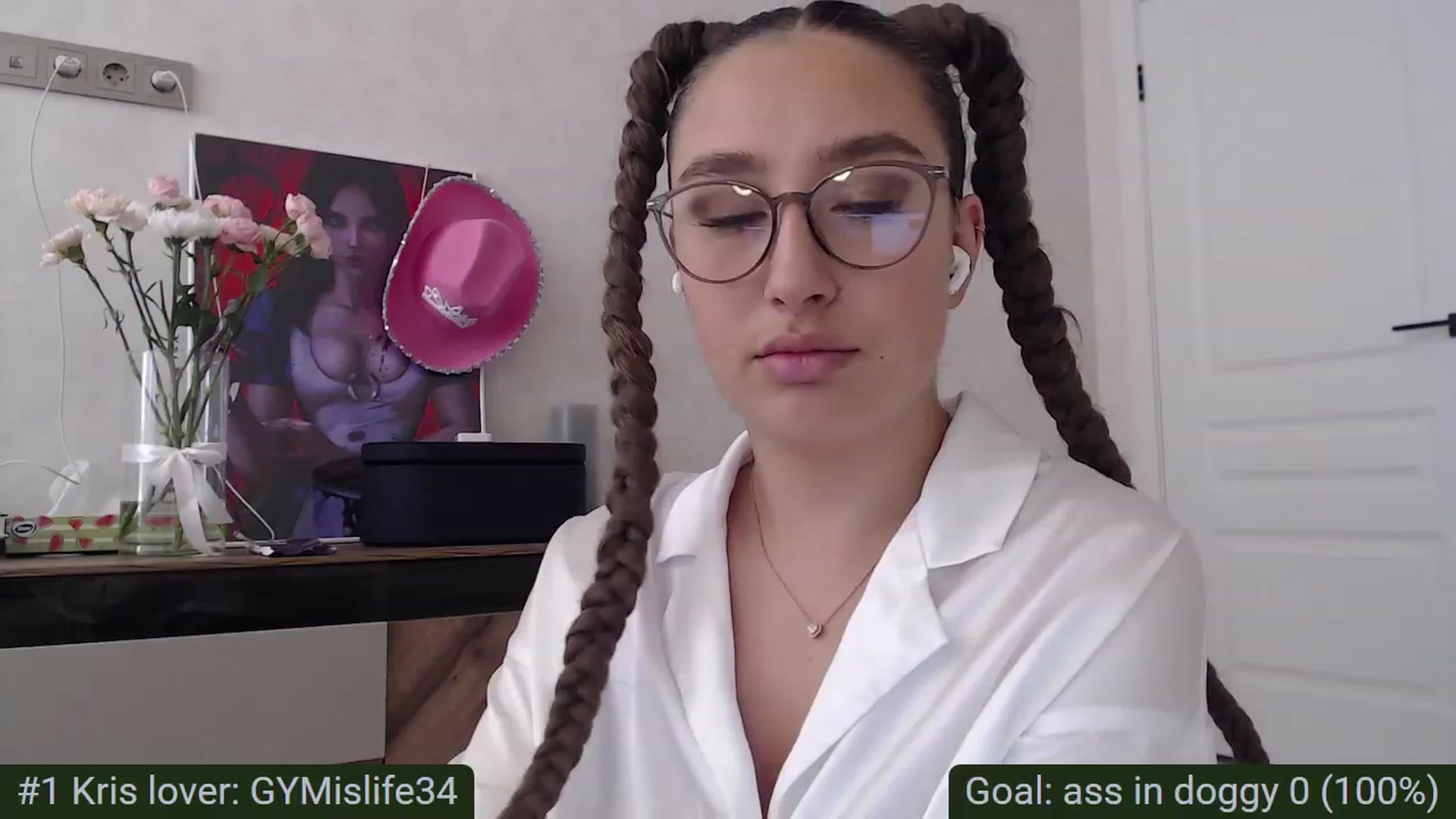 Gallery image thumbnail from Tama_gotchi's myfreecams stream on, 09/13/2023, 11:34 image 10 of 20