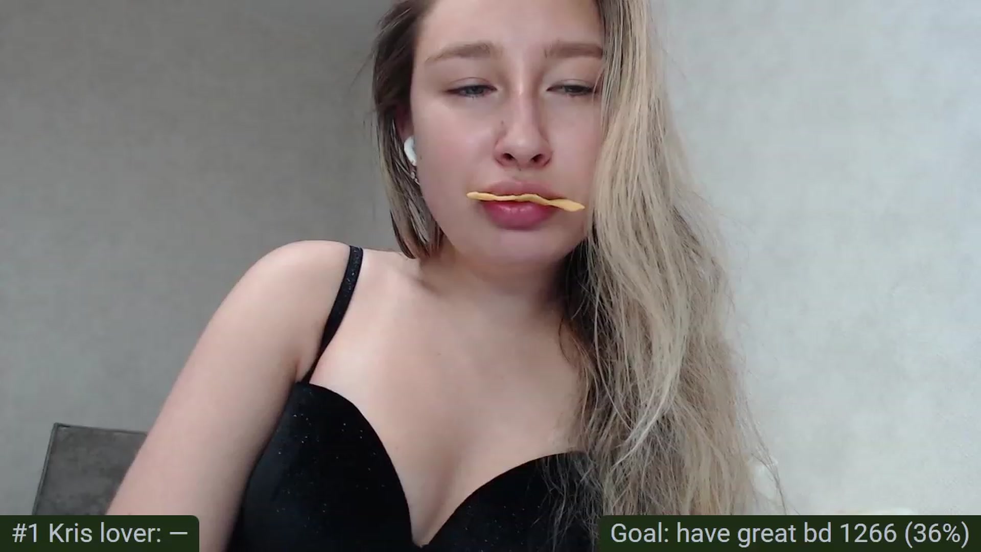 Gallery image thumbnail from Tama_gotchi's myfreecams stream on, 09/28/2023, 11:41 image 5 of 20