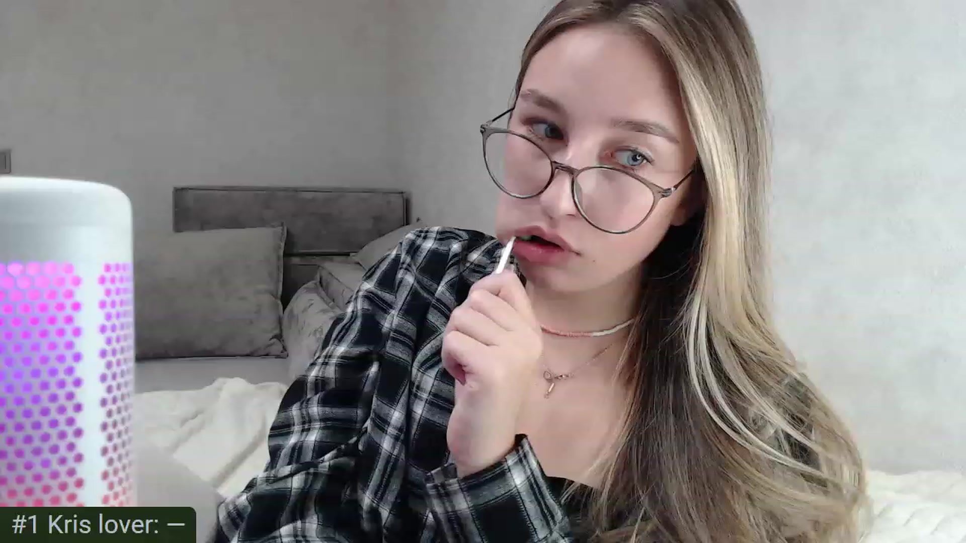 Gallery image thumbnail from Tama_gotchi's myfreecams stream on, 10/12/2023, 12:52 image 3 of 20