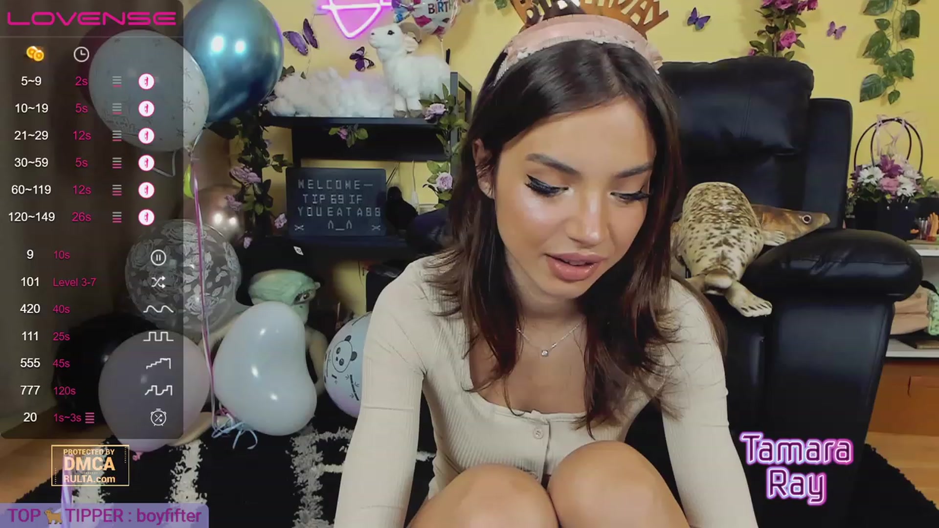 Gallery image thumbnail from TamaraRay's myfreecams stream on, 12/11/2022, 04:46 image 11 of 20