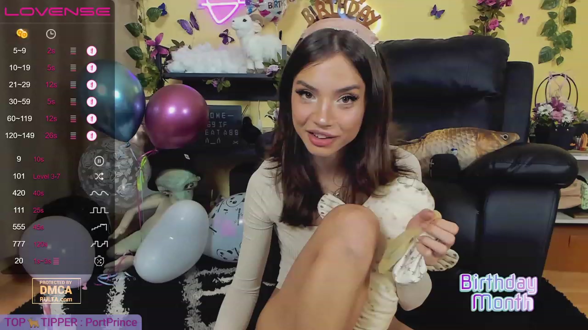 Gallery image thumbnail from TamaraRay's myfreecams stream on, 12/11/2022, 04:46 image 16 of 20