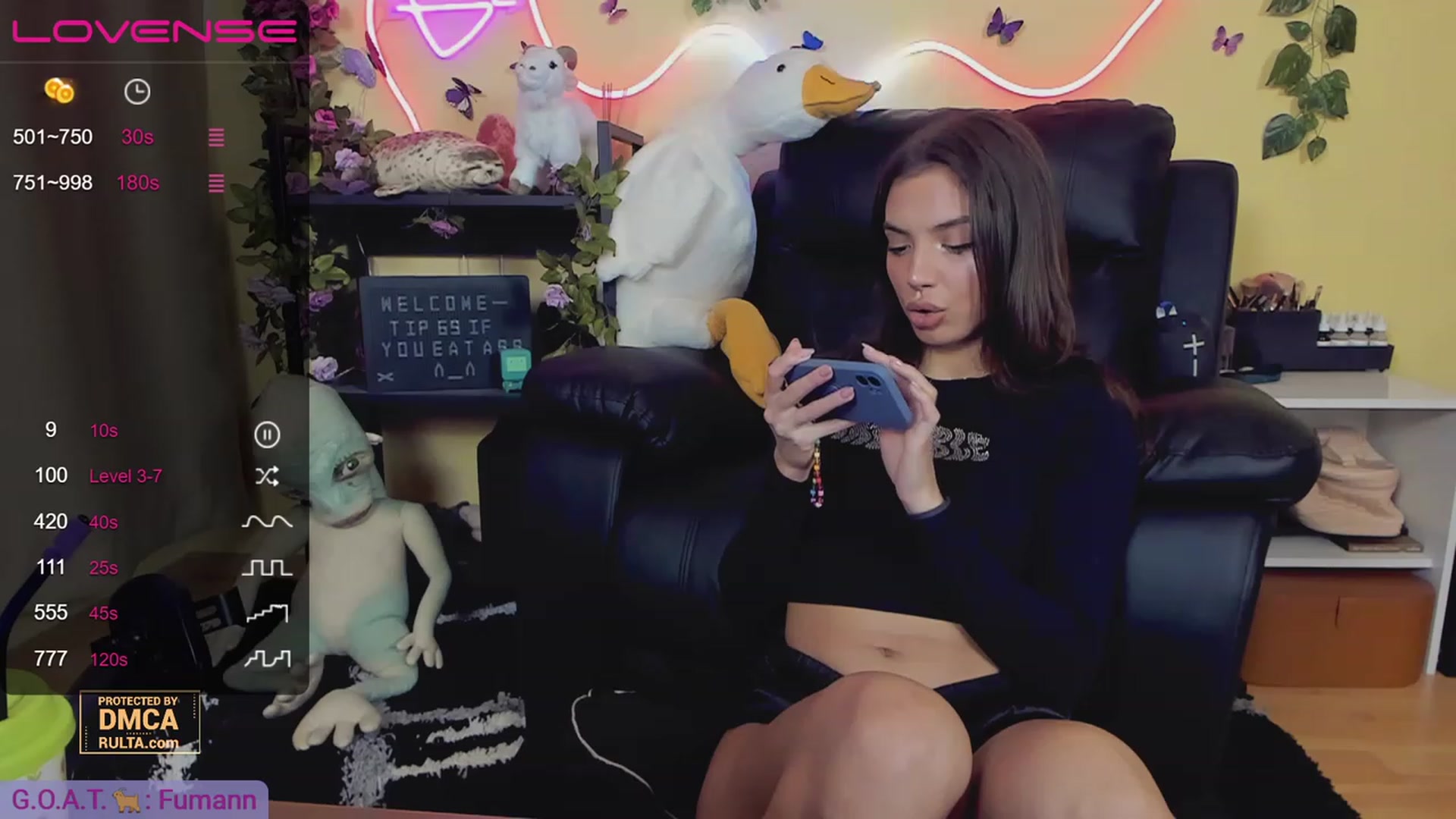 Gallery image thumbnail from TamaraRay's myfreecams stream on, 03/21/2023, 06:45 image 18 of 20