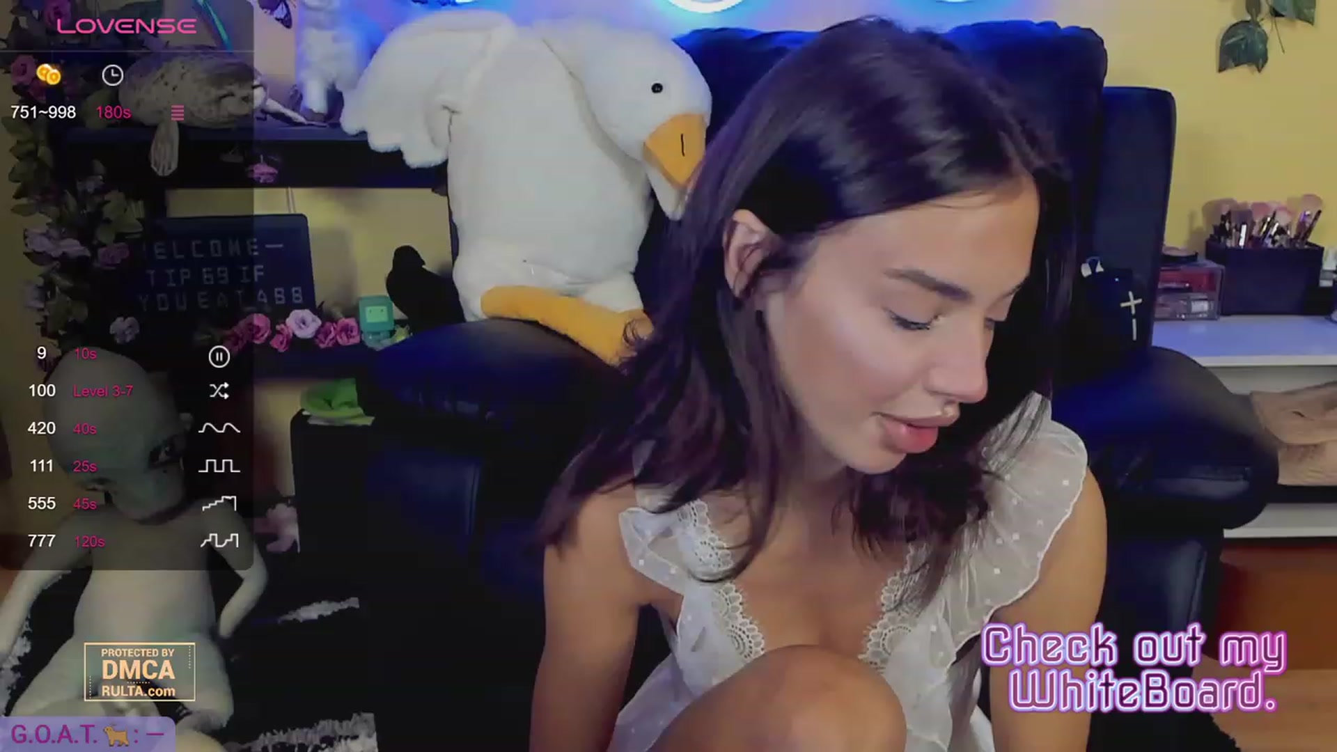 Gallery image thumbnail from TamaraRay's myfreecams stream on, 10/18/2023, 04:39 image 1 of 20