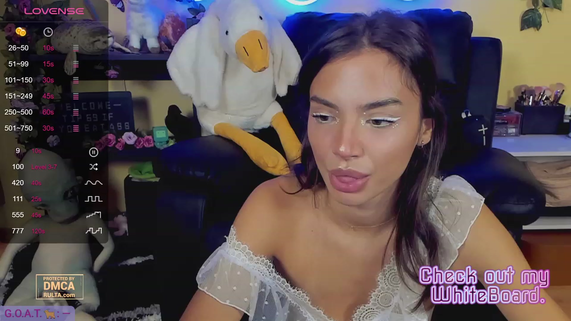 Gallery image thumbnail from TamaraRay's myfreecams stream on, 10/18/2023, 04:39 image 18 of 20