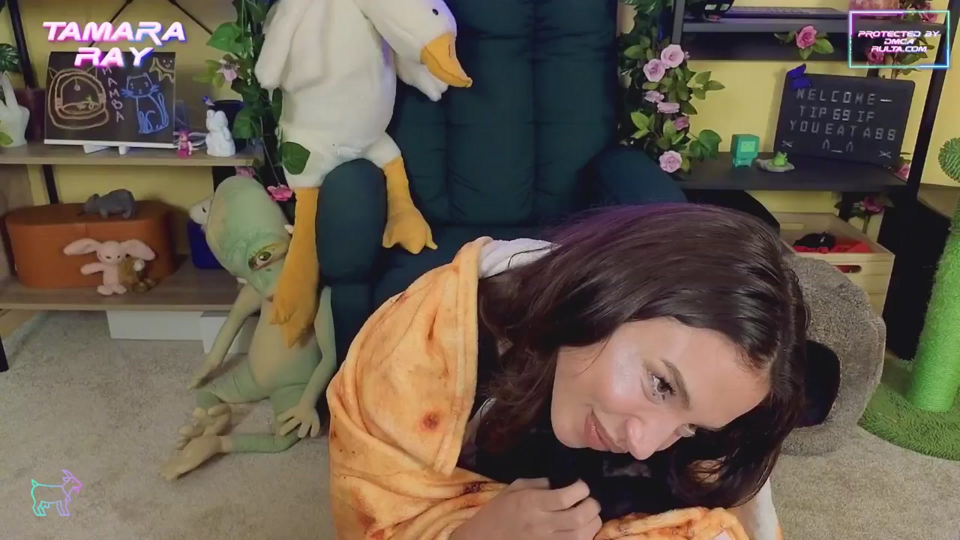 Gallery image thumbnail from TamaraRay's myfreecams stream on, 05/13/2024, 05:56 image 13 of 20