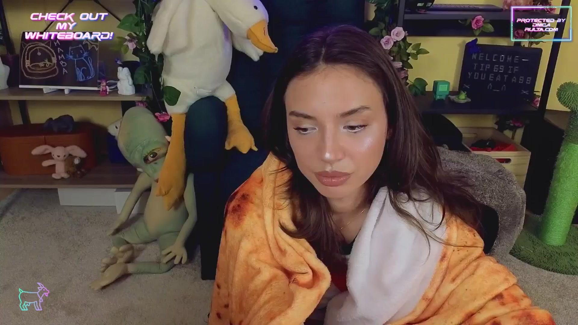 Gallery image thumbnail from TamaraRay's myfreecams stream on, 05/13/2024, 05:56 image 2 of 20