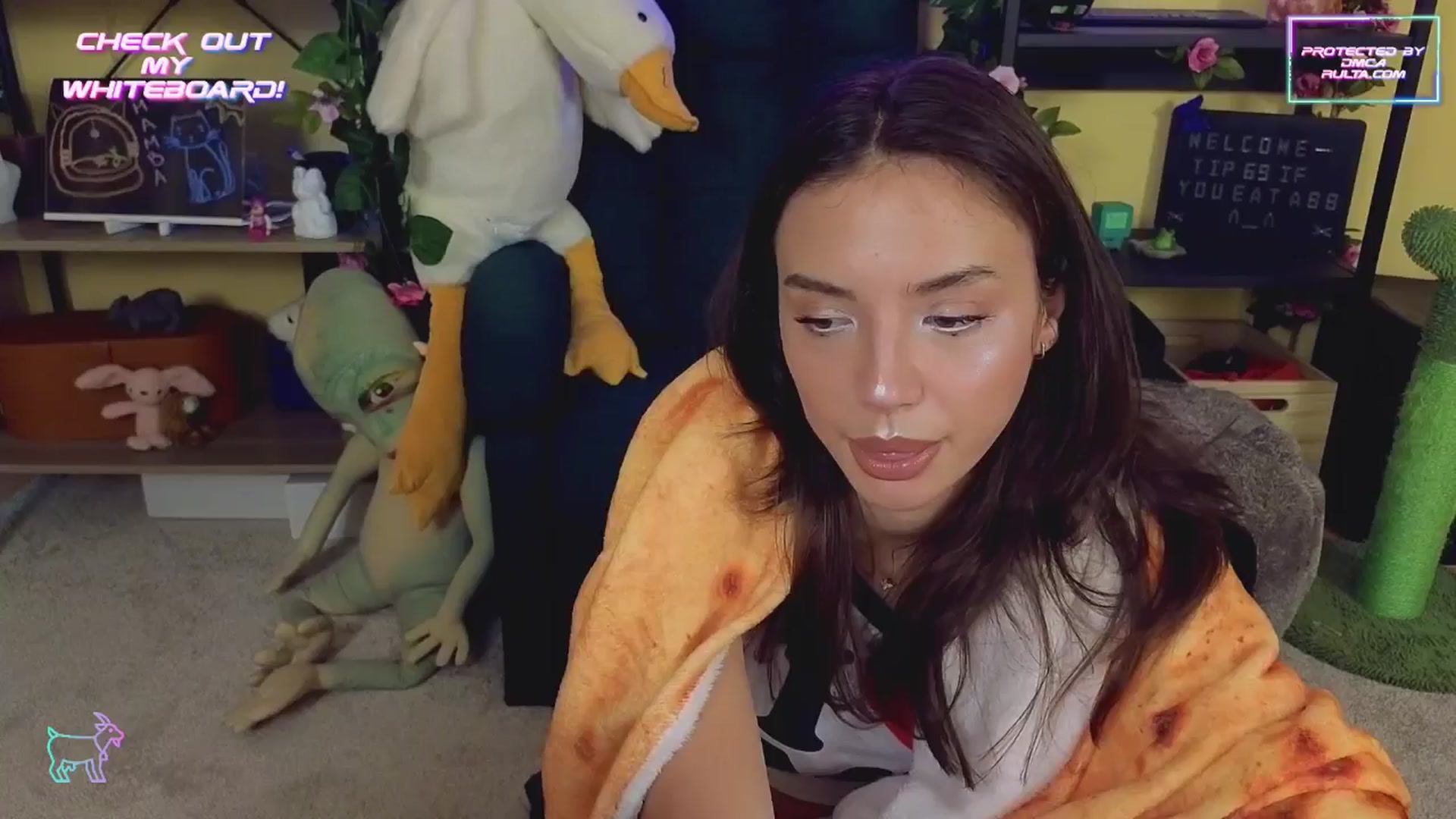 Gallery image thumbnail from TamaraRay's myfreecams stream on, 05/13/2024, 05:56 image 5 of 20