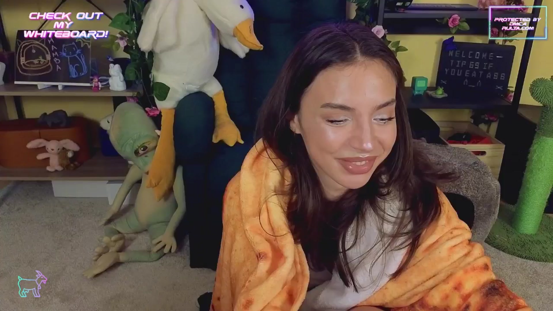 Gallery image thumbnail from TamaraRay's myfreecams stream on, 05/13/2024, 05:56 image 4 of 20
