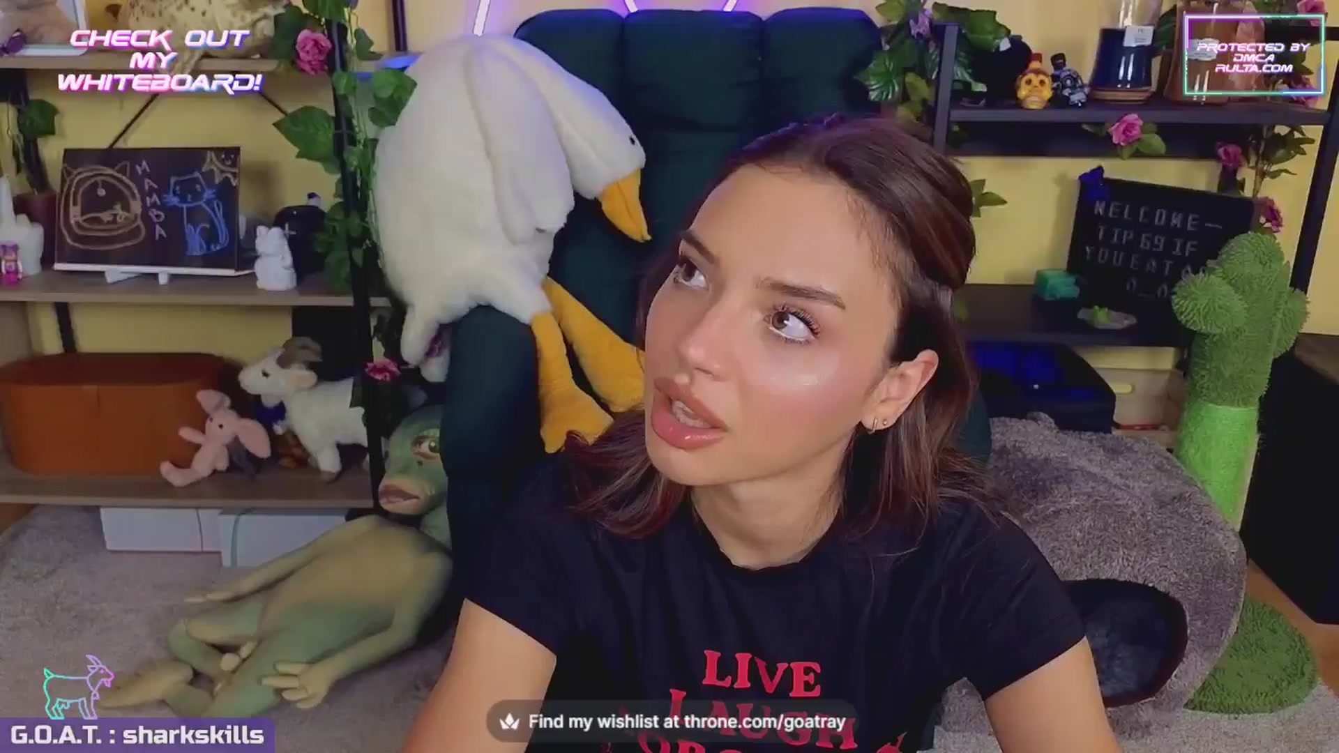 Gallery image thumbnail from TamaraRay's myfreecams stream on, 08/19/2024, 04:34 image 6 of 20