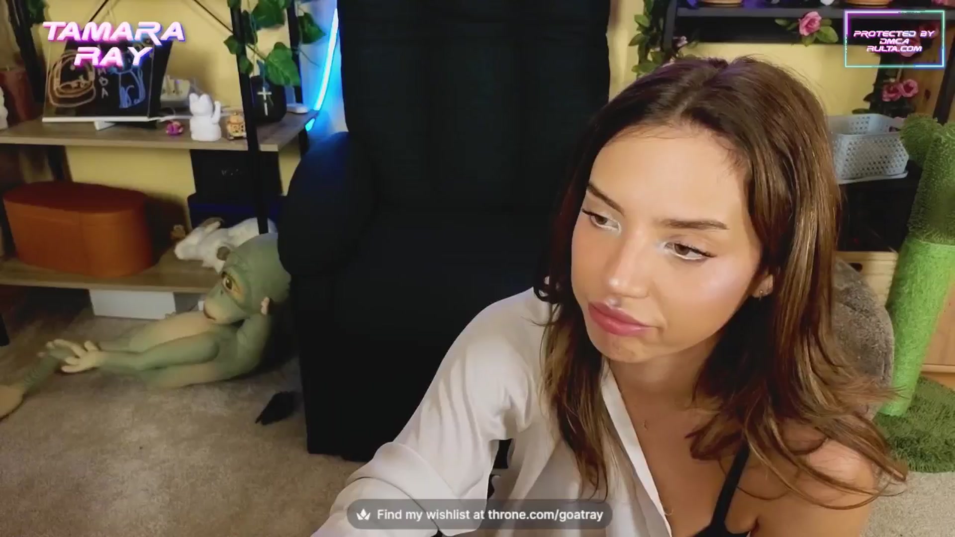 Gallery image thumbnail from TamaraRay's myfreecams stream on, 10/16/2024, 05:51 image 14 of 20