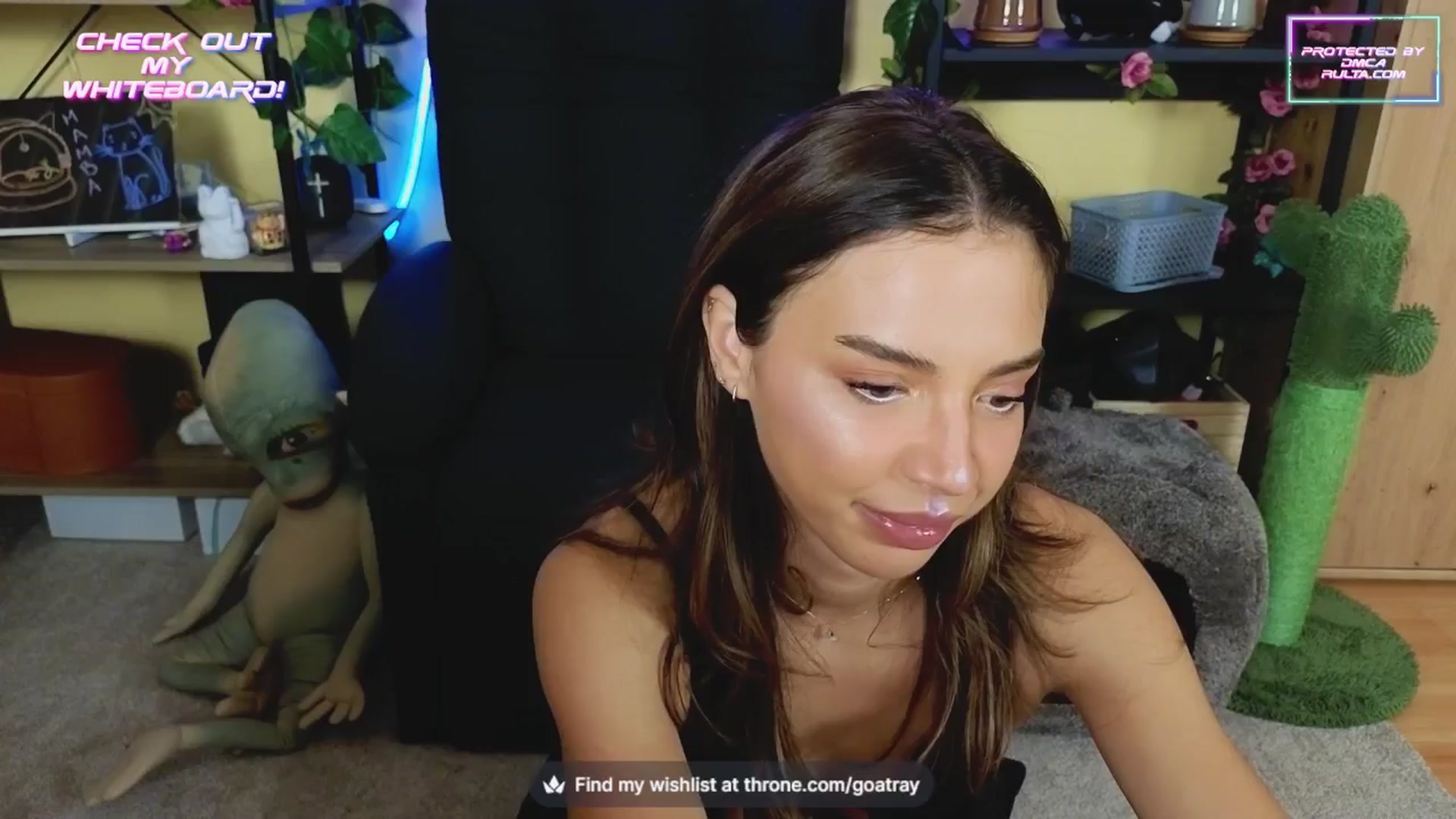 Gallery image thumbnail from TamaraRay's myfreecams stream on, 10/17/2024, 05:11 image 4 of 20