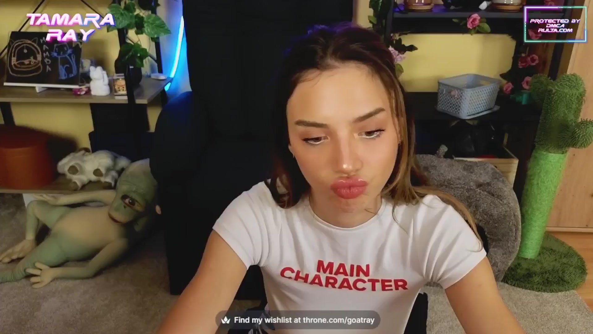 Gallery image thumbnail from TamaraRay's myfreecams stream on, 10/20/2024, 04:53 image 14 of 20