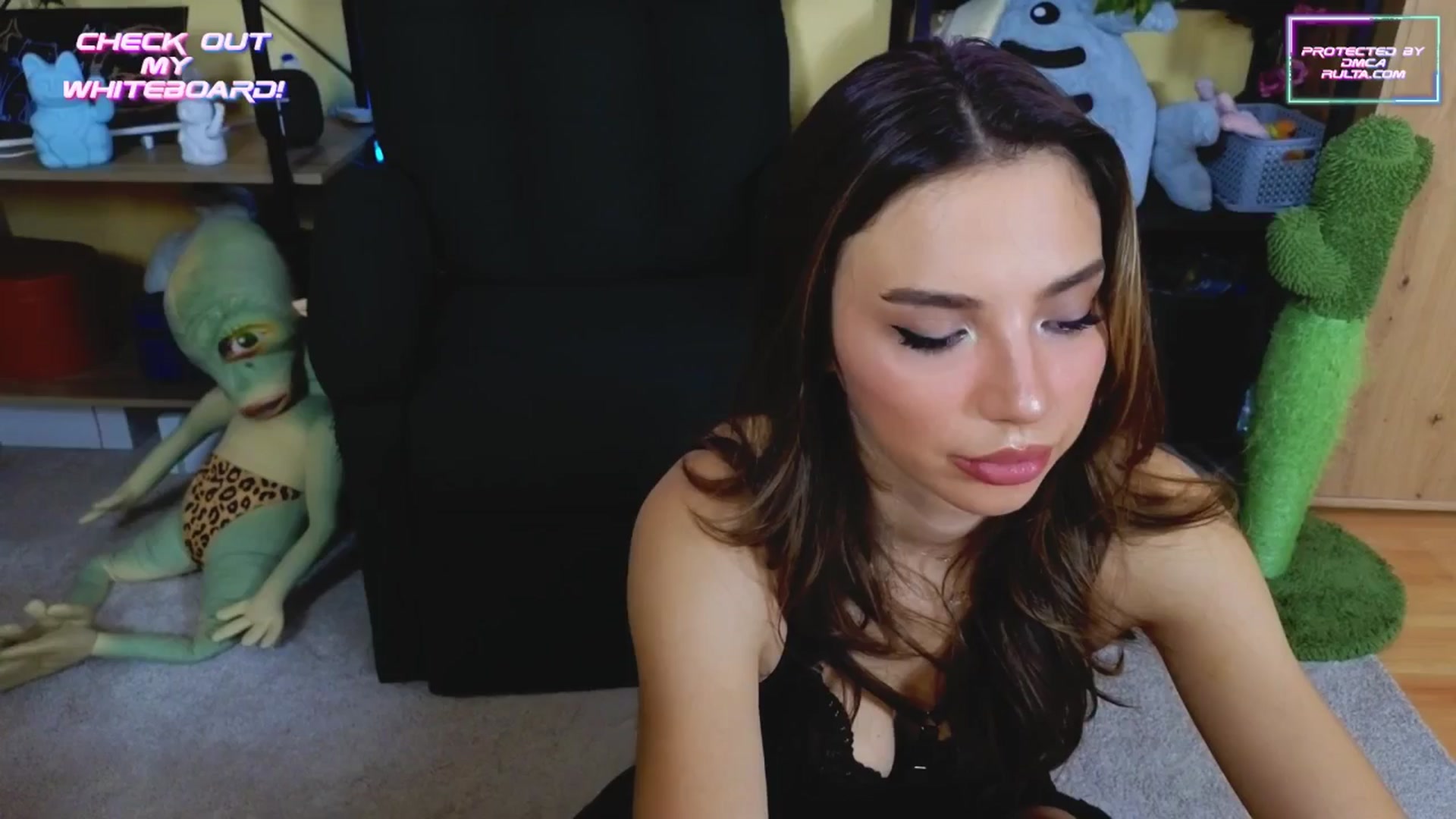 Gallery image thumbnail from TamaraRay's myfreecams stream on, 02/25/2025, 06:05 image 10 of 20