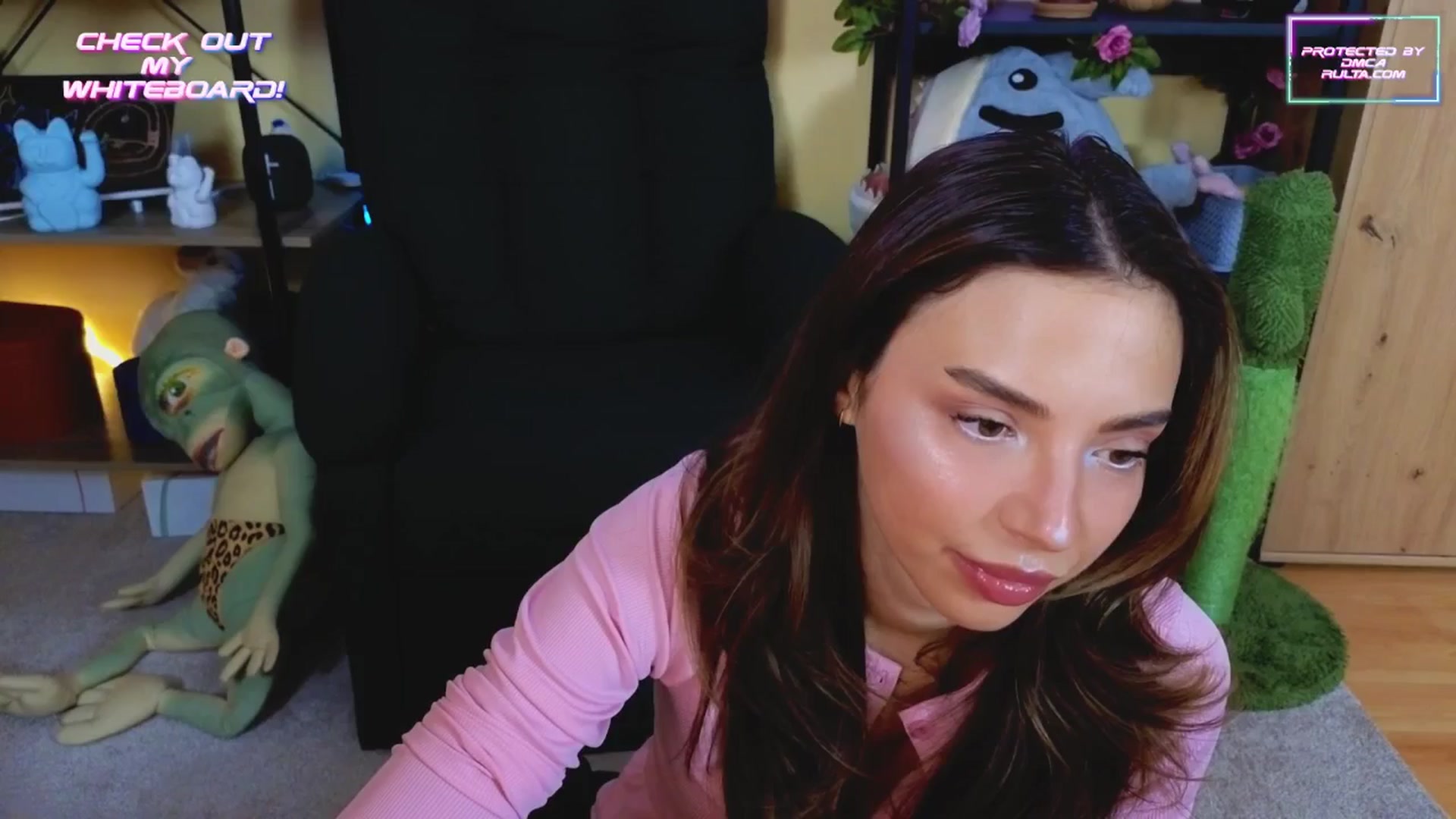 Gallery image thumbnail from TamaraRay's myfreecams stream on, 02/26/2025, 07:07 image 4 of 20