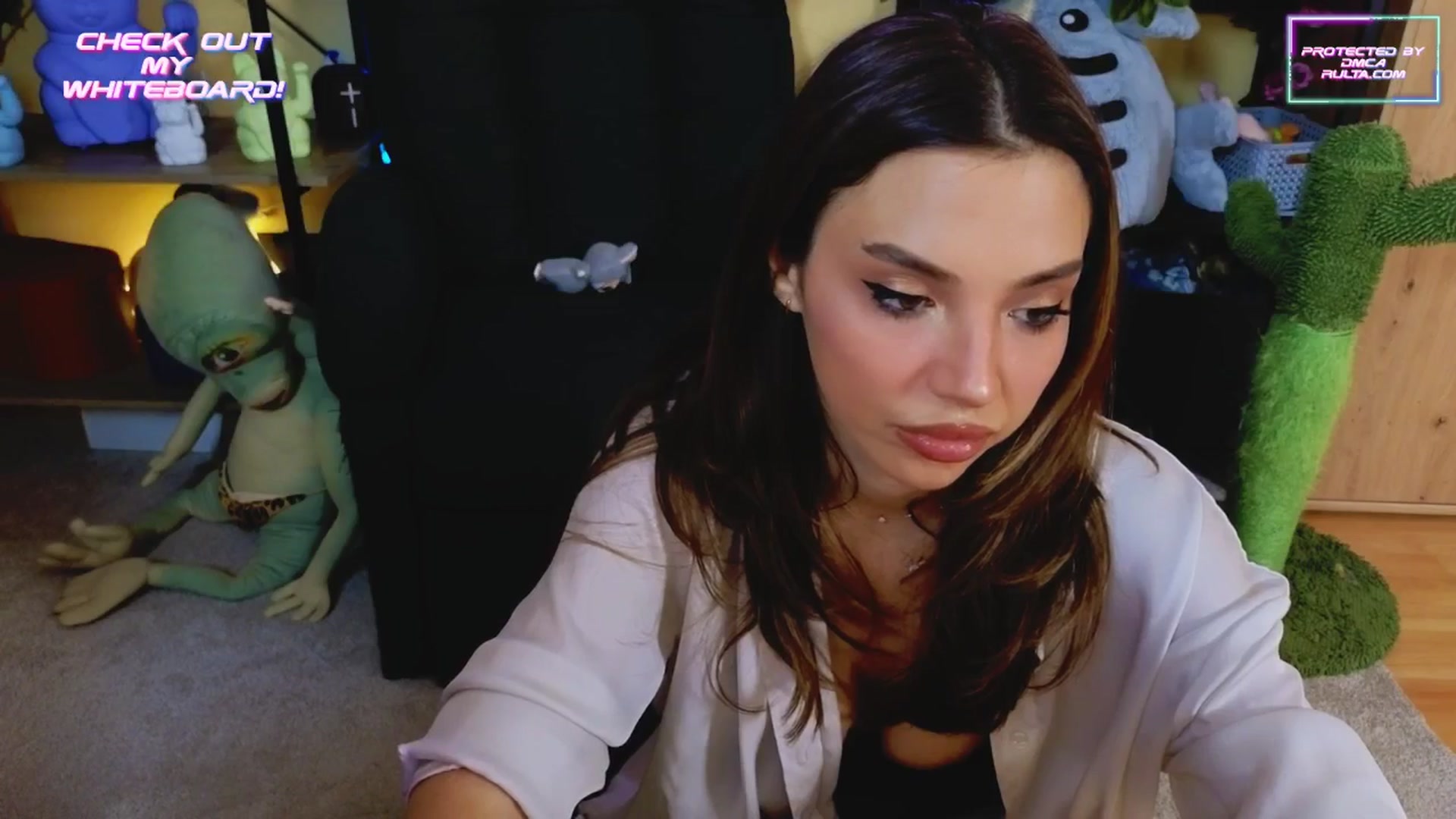 Gallery image thumbnail from TamaraRay's myfreecams stream on, 03/02/2025, 04:23 image 12 of 20