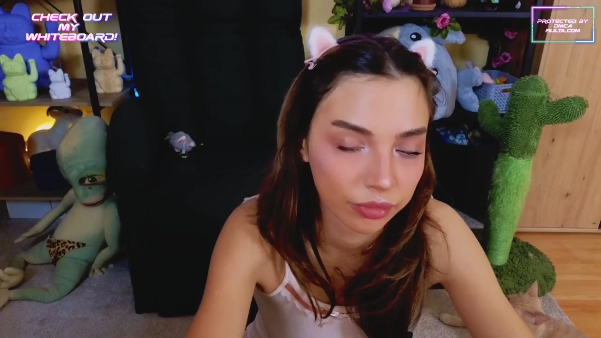 Gallery image thumbnail from TamaraRay's myfreecams stream on, 03/03/2025, 06:39 image 5 of 20