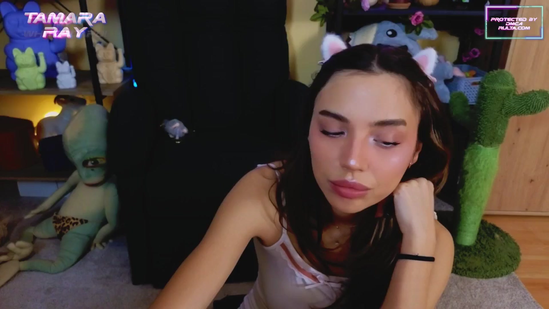 Gallery image thumbnail from TamaraRay's myfreecams stream on, 03/03/2025, 06:39 image 10 of 20