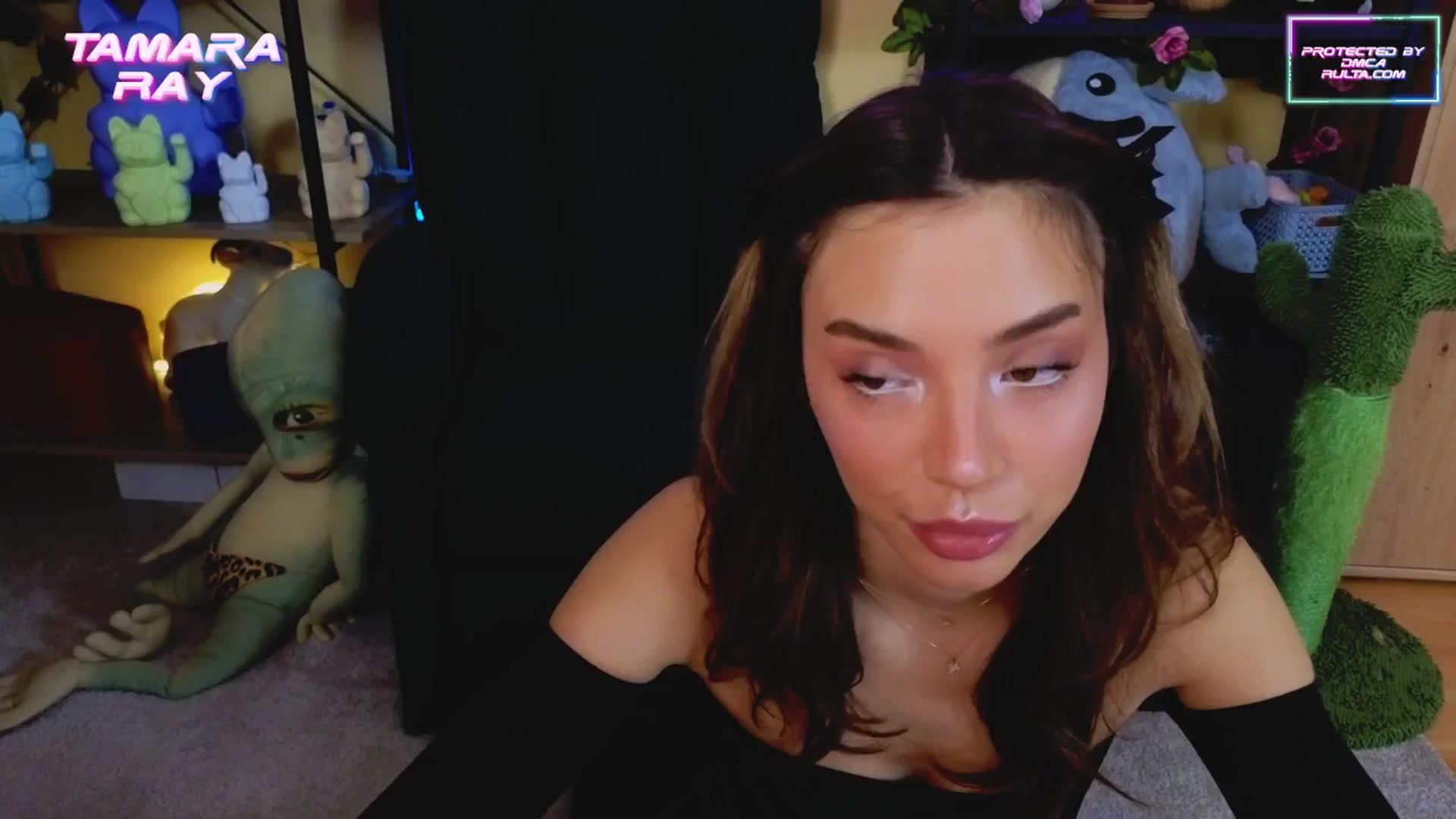 Gallery image thumbnail from TamaraRay's myfreecams stream on, 03/04/2025, 04:51 image 15 of 20