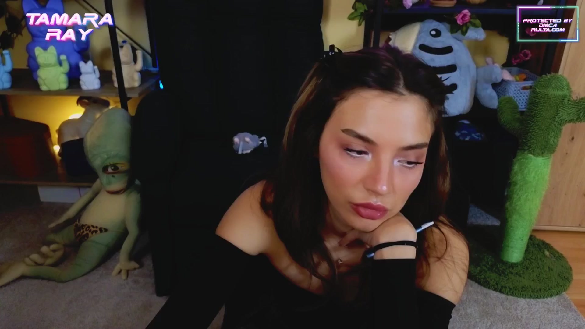 Gallery image thumbnail from TamaraRay's myfreecams stream on, 03/04/2025, 05:38 image 16 of 20