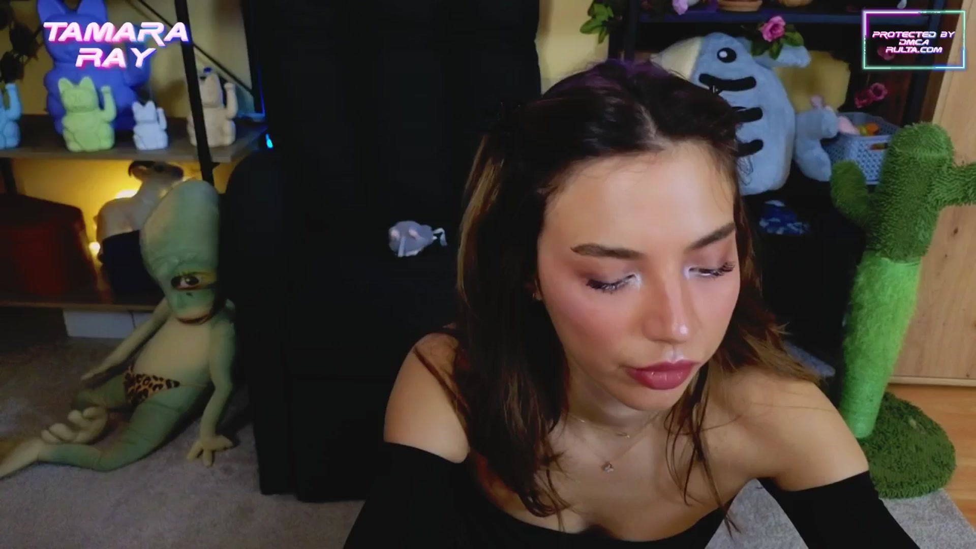 Gallery image thumbnail from TamaraRay's myfreecams stream on, 03/04/2025, 05:38 image 8 of 20