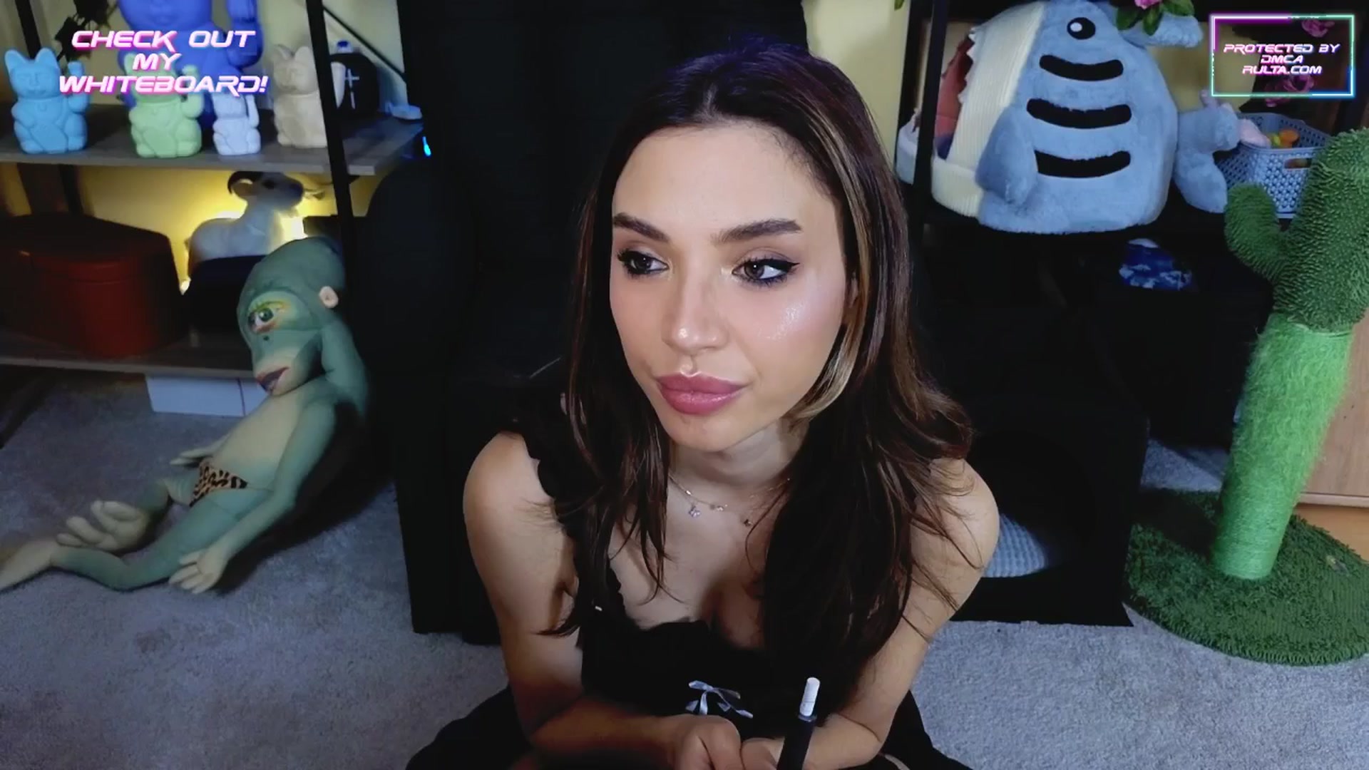 Gallery image thumbnail from TamaraRay's myfreecams stream on, 03/05/2025, 06:02 image 8 of 20