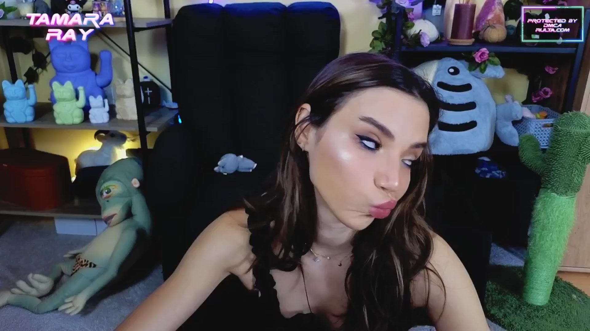 Gallery image thumbnail from TamaraRay's myfreecams stream on, 03/05/2025, 06:02 image 6 of 20