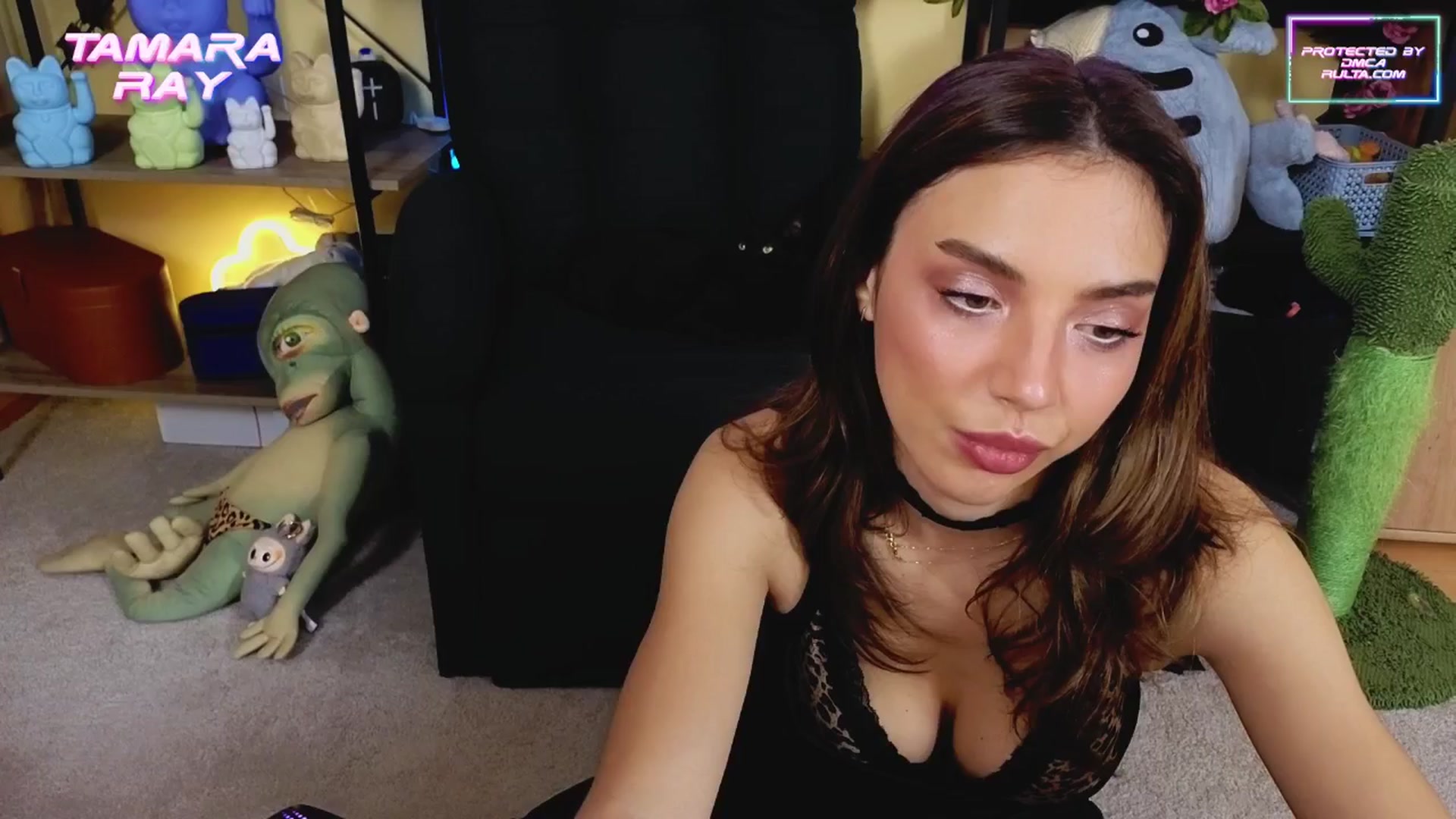 Gallery image thumbnail from TamaraRay's myfreecams stream on, 03/06/2025, 05:46 image 17 of 20