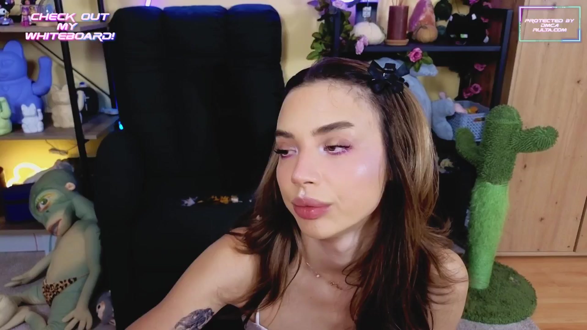 Gallery image thumbnail from TamaraRay's myfreecams stream on, 03/10/2025, 05:15 image 1 of 20