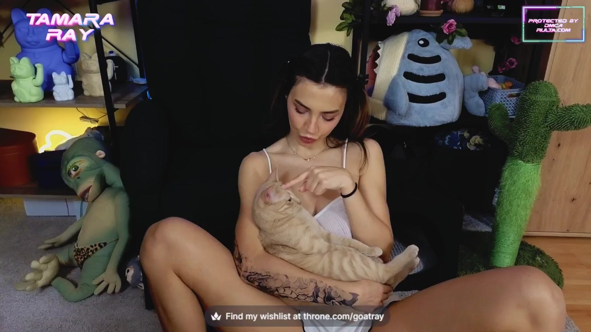 Gallery image thumbnail from TamaraRay's myfreecams stream on, 03/10/2025, 06:06 image 16 of 20
