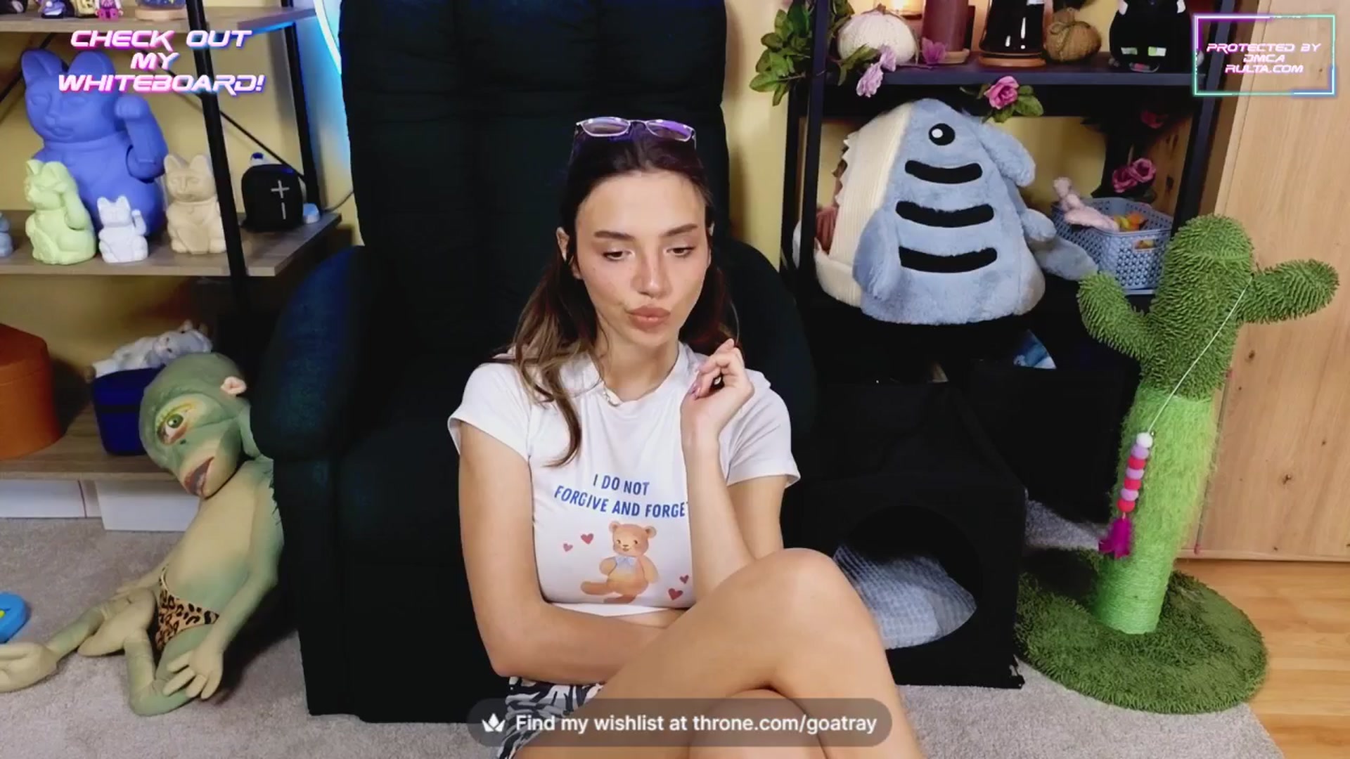 Gallery image thumbnail from TamaraRay's myfreecams stream on, 04/06/2025, 06:01 image 7 of 20