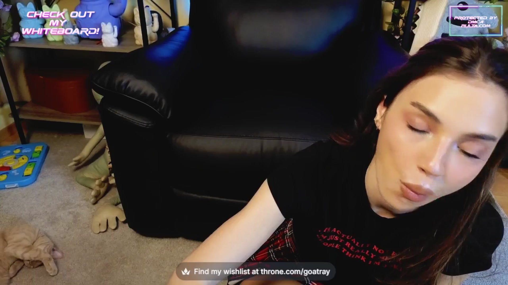 Gallery image thumbnail from TamaraRay's myfreecams stream on, 04/14/2025, 04:09 image 10 of 20