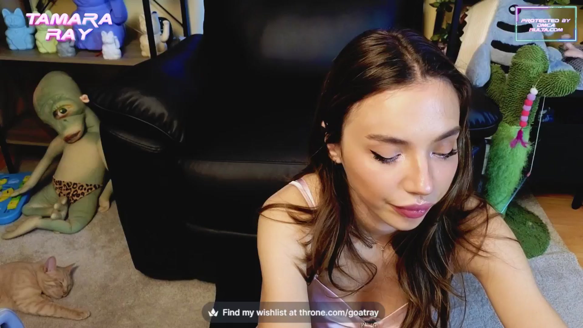 Gallery image thumbnail from TamaraRay's myfreecams stream on, 04/18/2025, 05:00 image 4 of 20