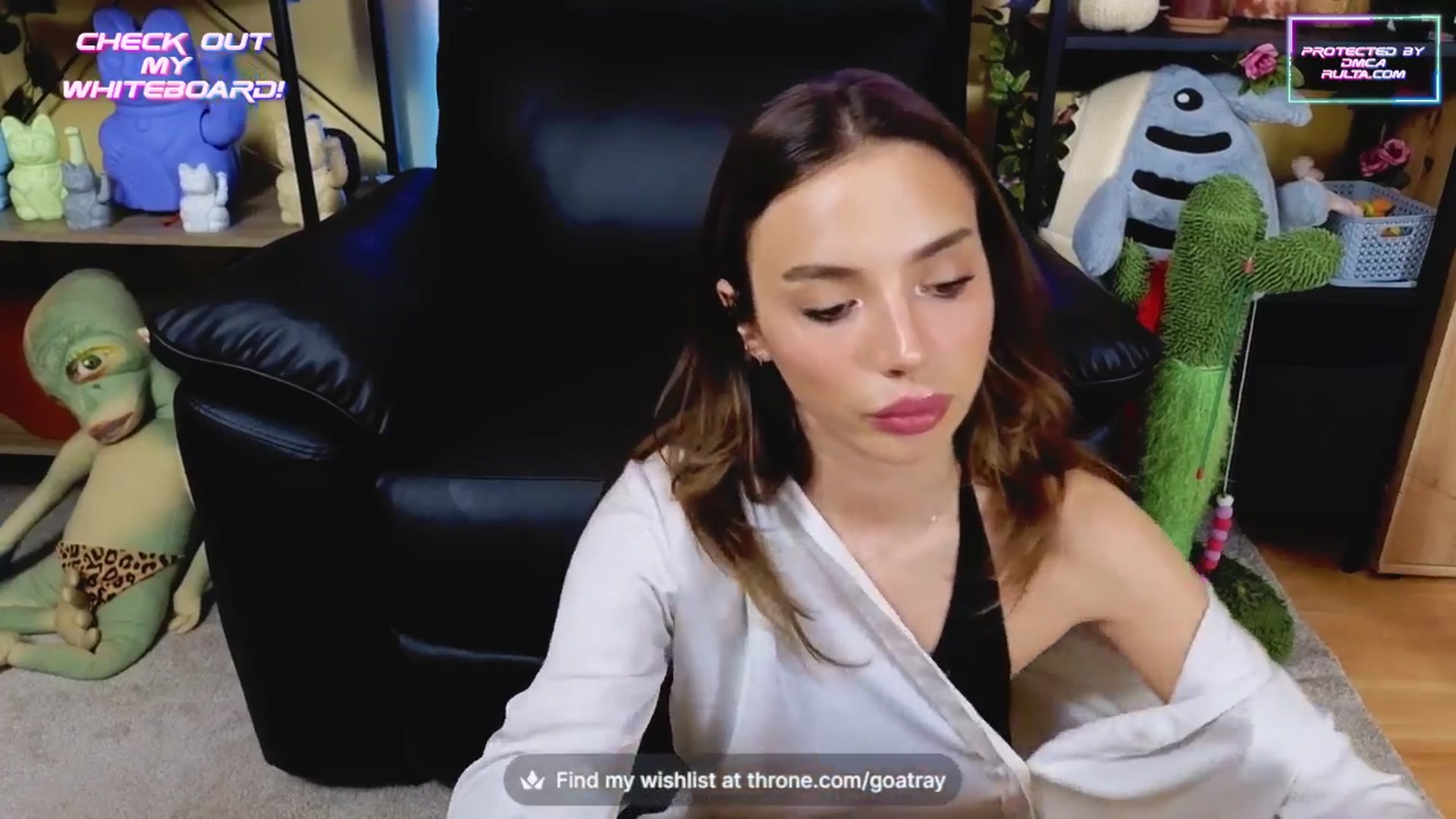Gallery image thumbnail from TamaraRay's myfreecams stream on, 04/22/2025, 05:39 image 6 of 20