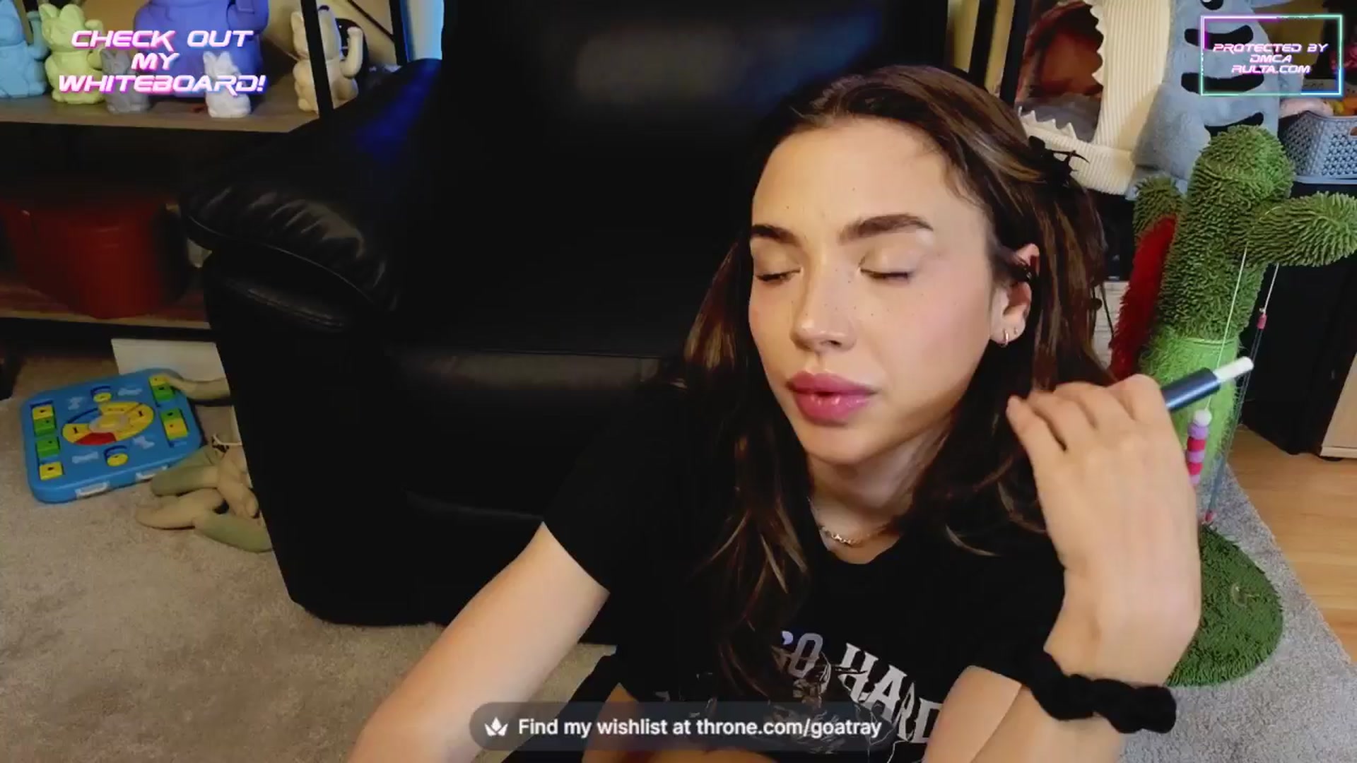 Gallery image thumbnail from TamaraRay's myfreecams stream on, 05/06/2025, 04:05 image 15 of 20