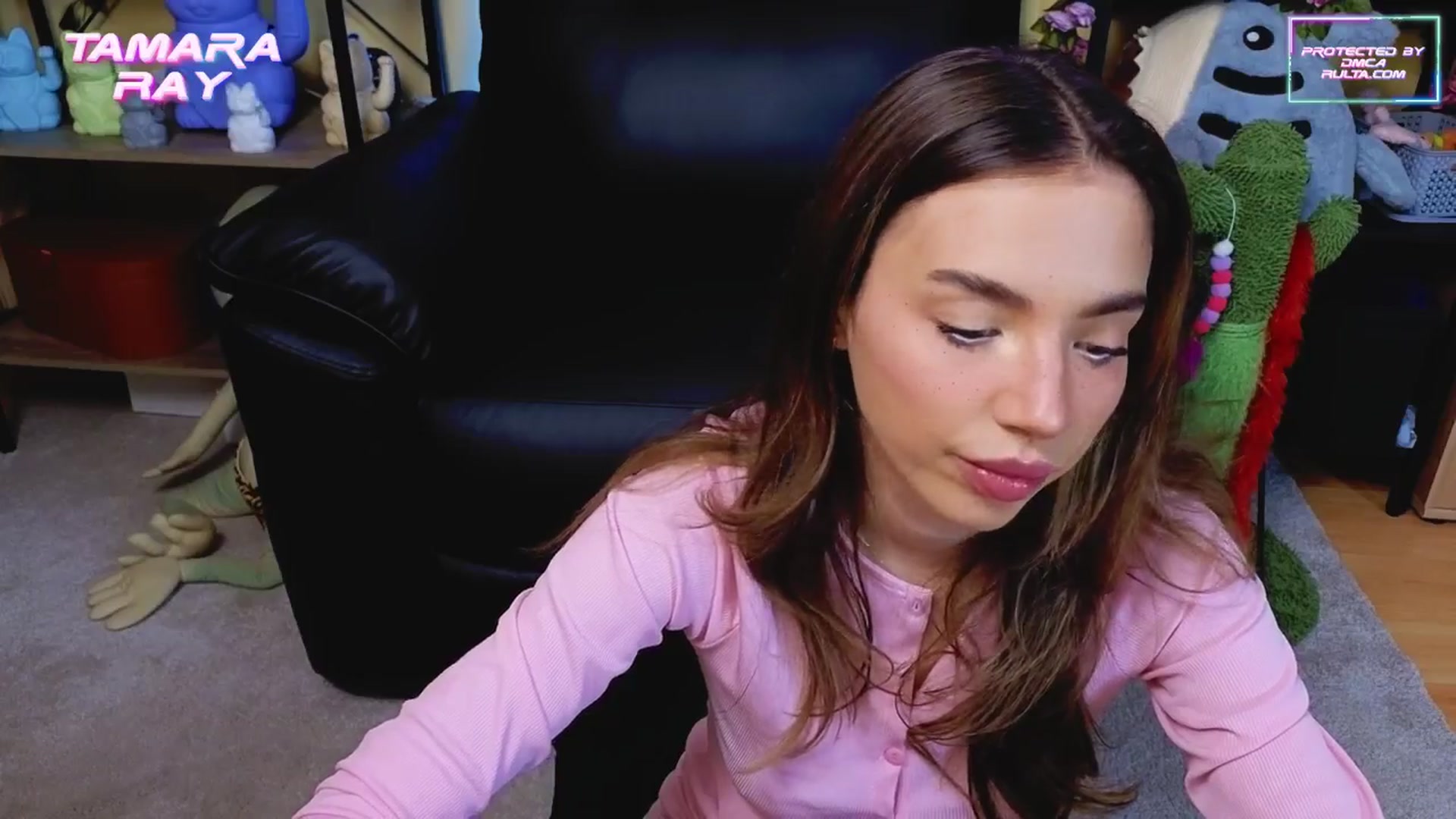 Gallery image thumbnail from TamaraRay's myfreecams stream on, 05/20/2025, 04:57 image 7 of 20