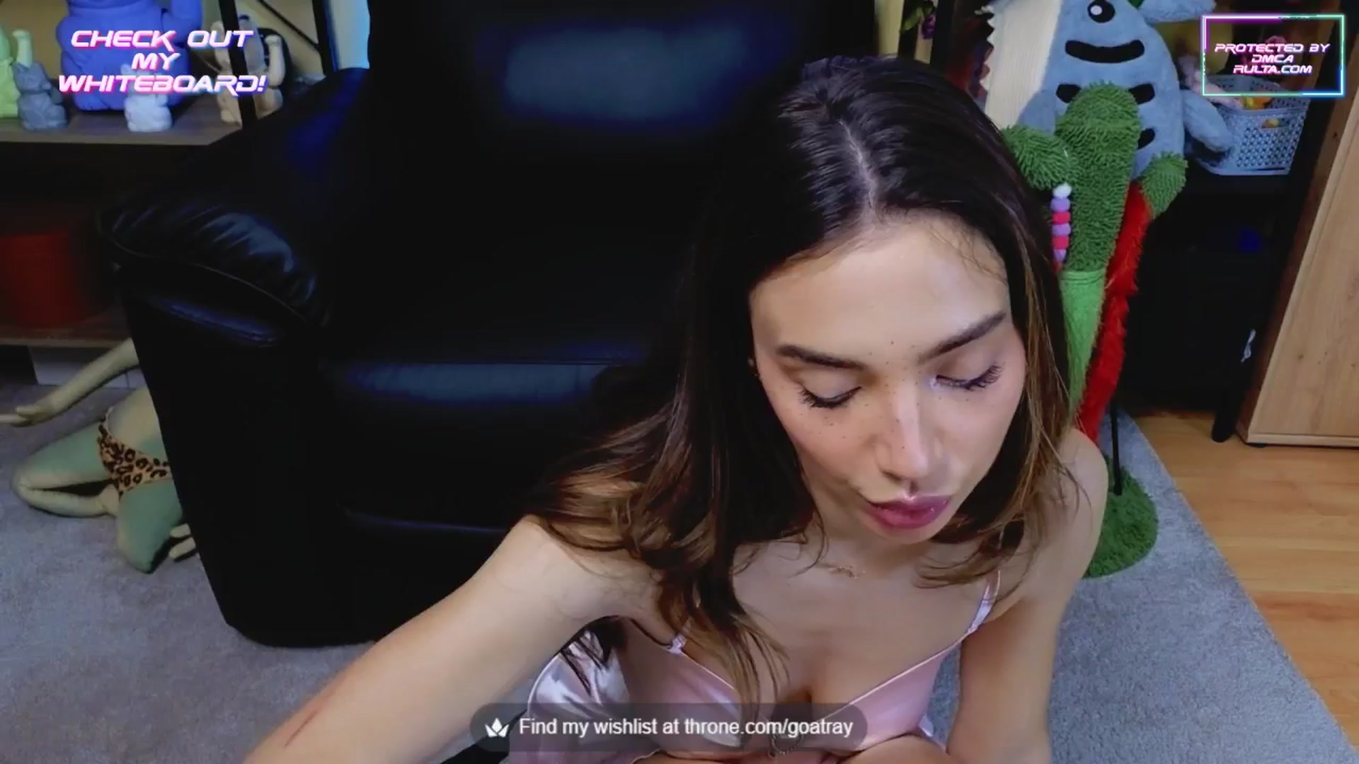 Gallery image thumbnail from TamaraRay's myfreecams stream on, 05/28/2025, 03:28 image 4 of 20