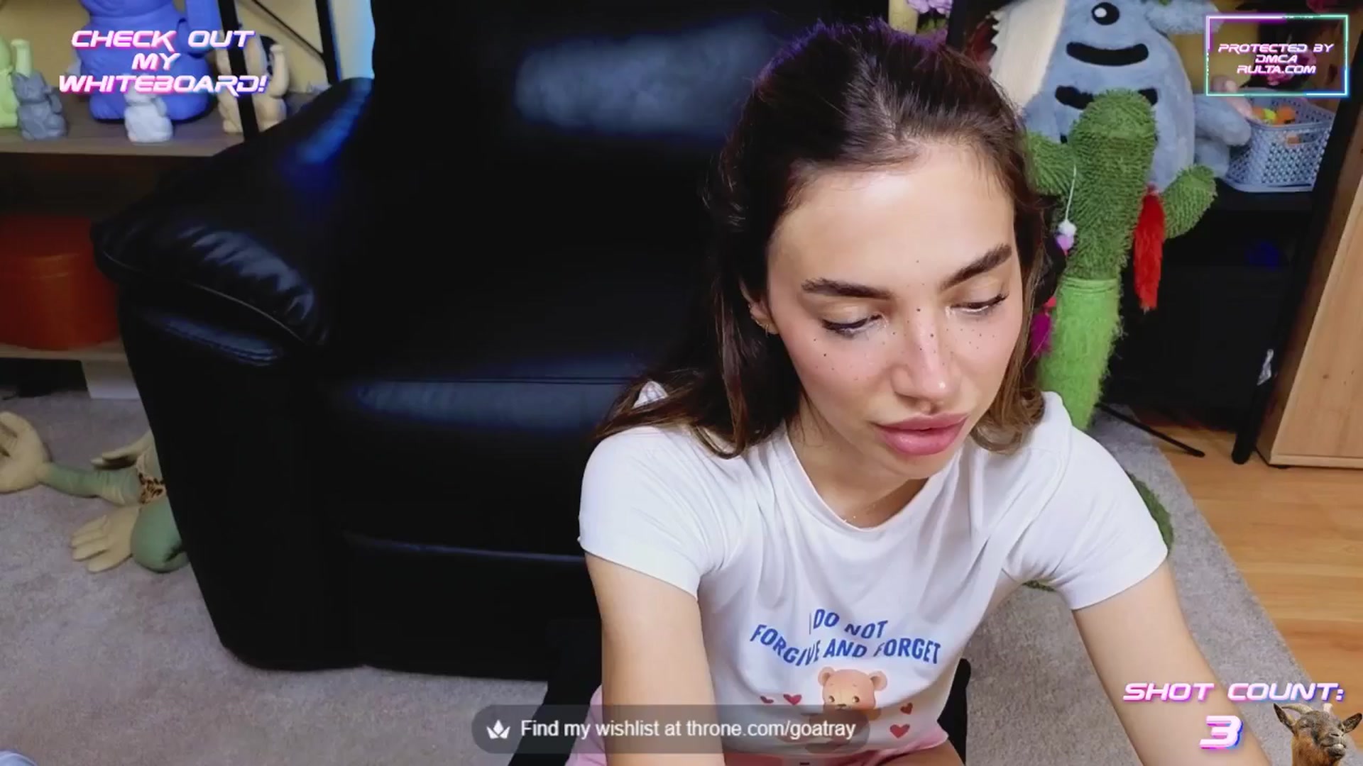 Gallery image thumbnail from TamaraRay's myfreecams stream on, 06/17/2025, 06:06 image 16 of 20