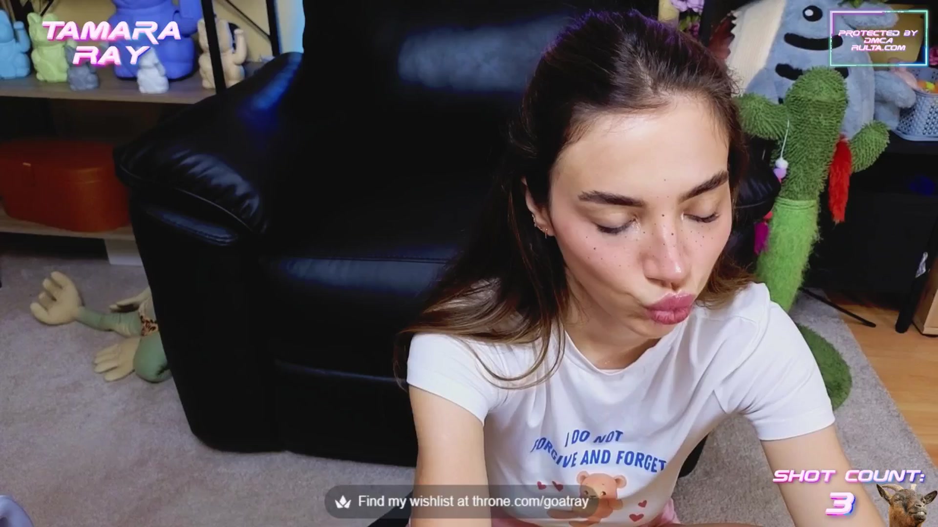 Gallery image thumbnail from TamaraRay's myfreecams stream on, 06/17/2025, 06:06 image 12 of 20