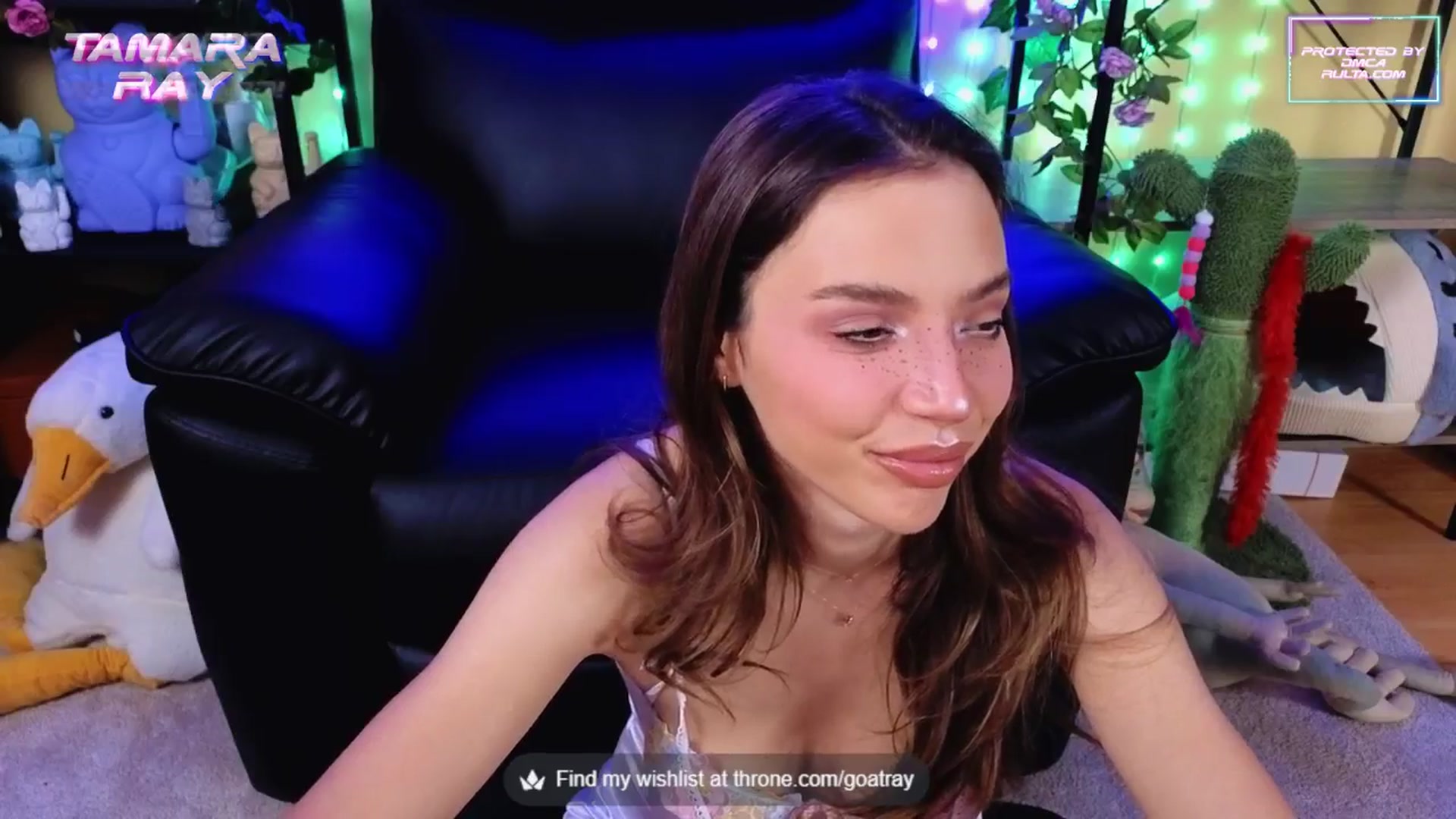 Gallery image thumbnail from TamaraRay's myfreecams stream on, 08/18/2025, 04:11 image 18 of 20