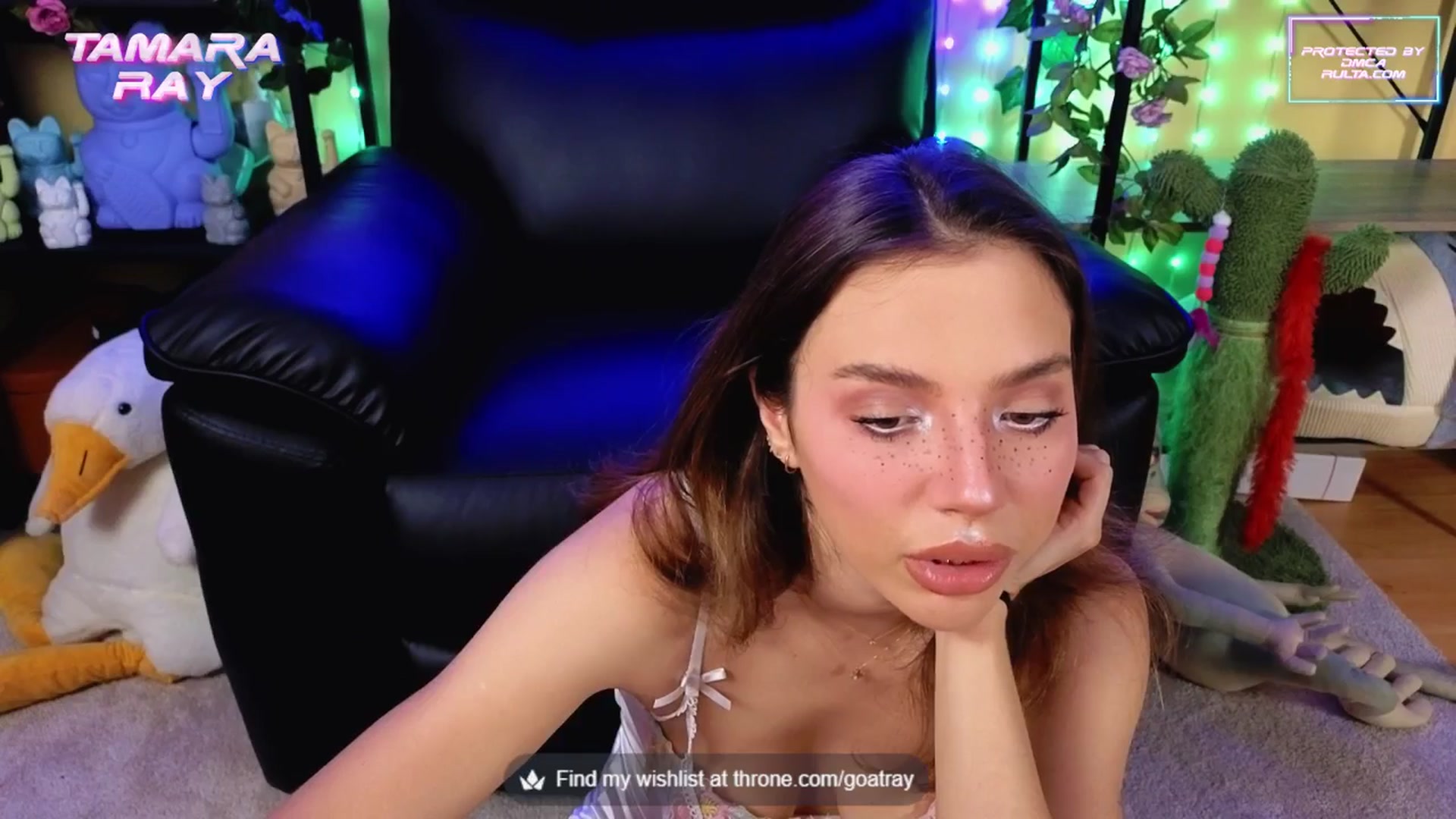 Gallery image thumbnail from TamaraRay's myfreecams stream on, 08/18/2025, 04:40 image 19 of 20