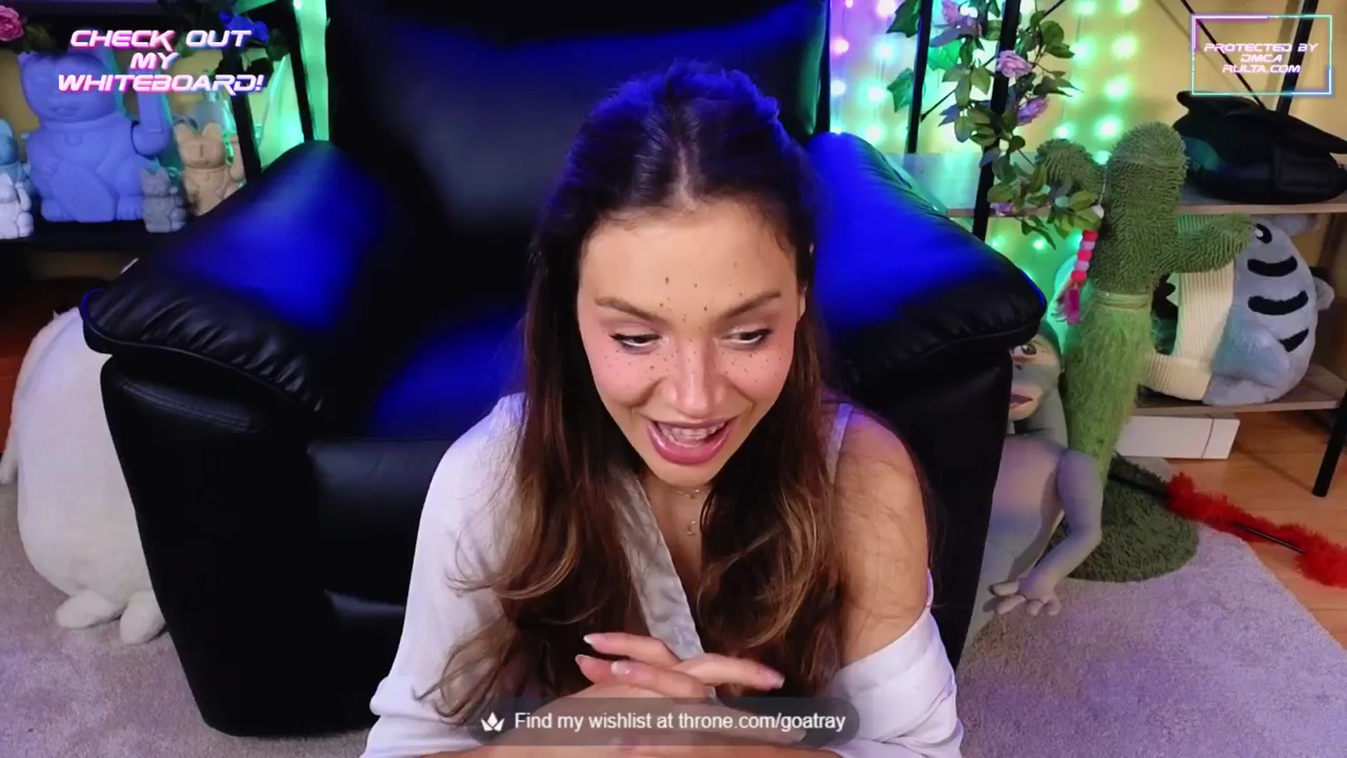 Gallery image thumbnail from TamaraRay's myfreecams stream on, 08/31/2025, 07:12 image 5 of 20