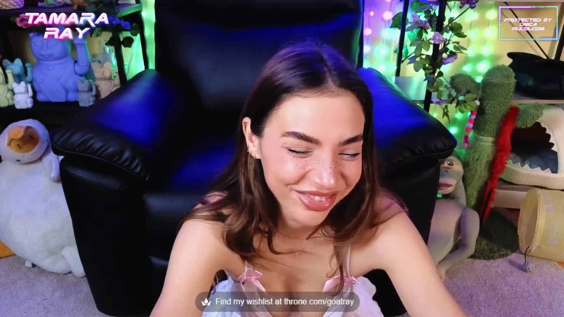 Gallery image thumbnail from TamaraRay's myfreecams stream on, 09/09/2025, 05:56 image 11 of 20