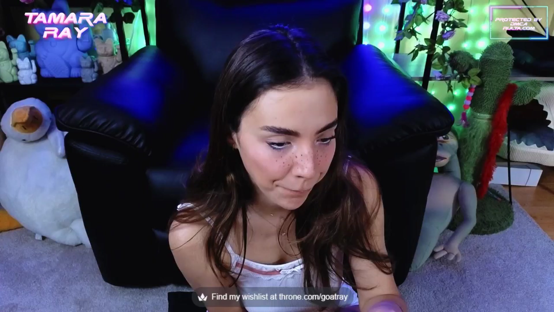 Gallery image thumbnail from TamaraRay's myfreecams stream on, 09/10/2025, 07:04 image 8 of 20