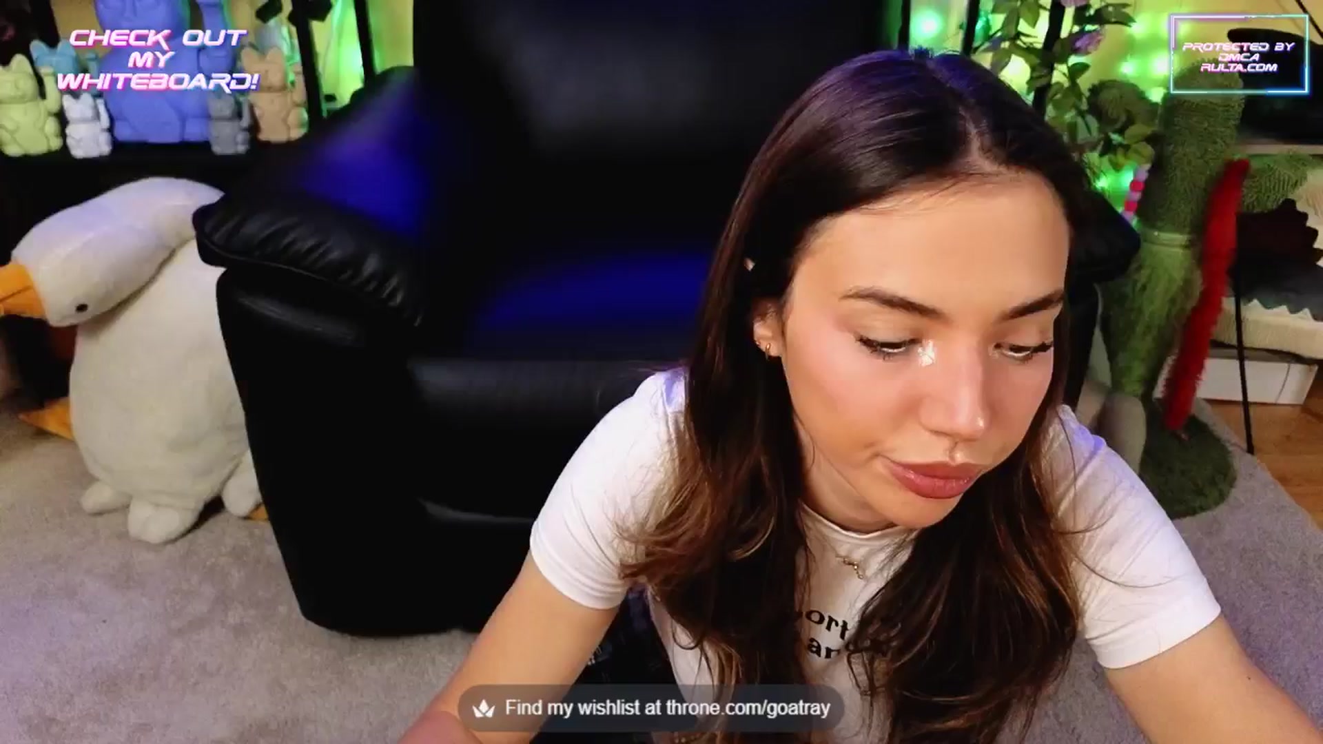 Gallery image thumbnail from TamaraRay's myfreecams stream on, 09/19/2025, 07:02 image 7 of 20